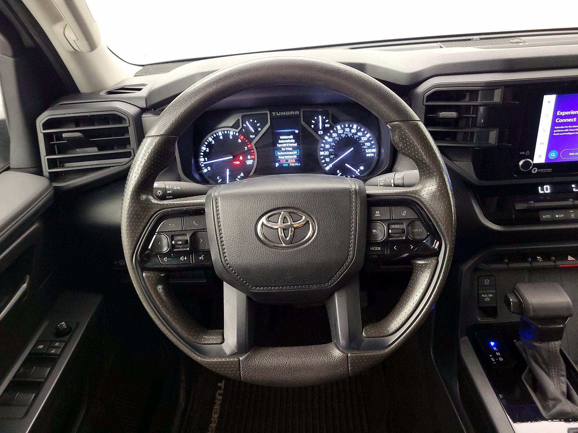 Thumbnail: 2022 Toyota Tundra - 10