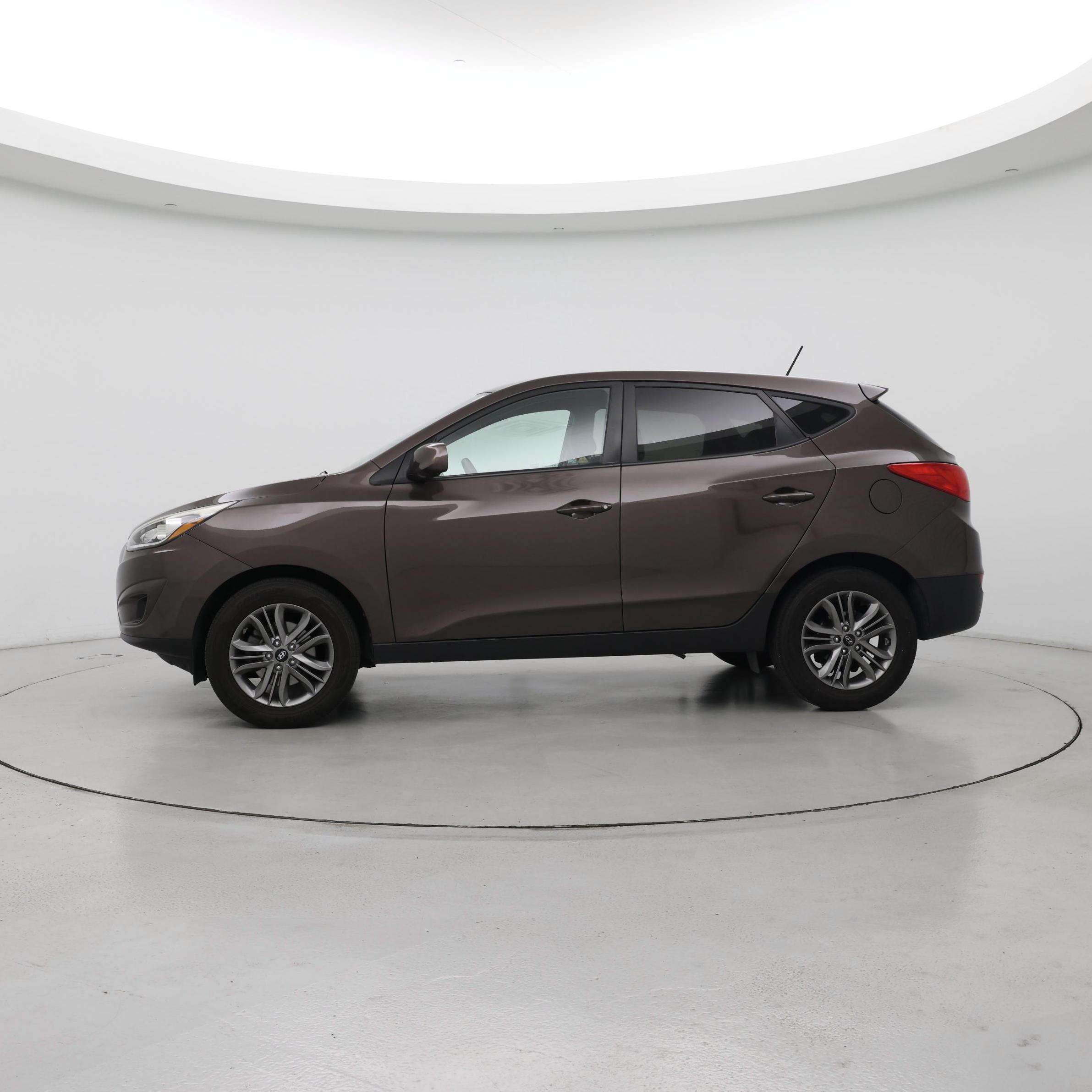 Thumbnail: 2015 Hyundai Tucson - 3