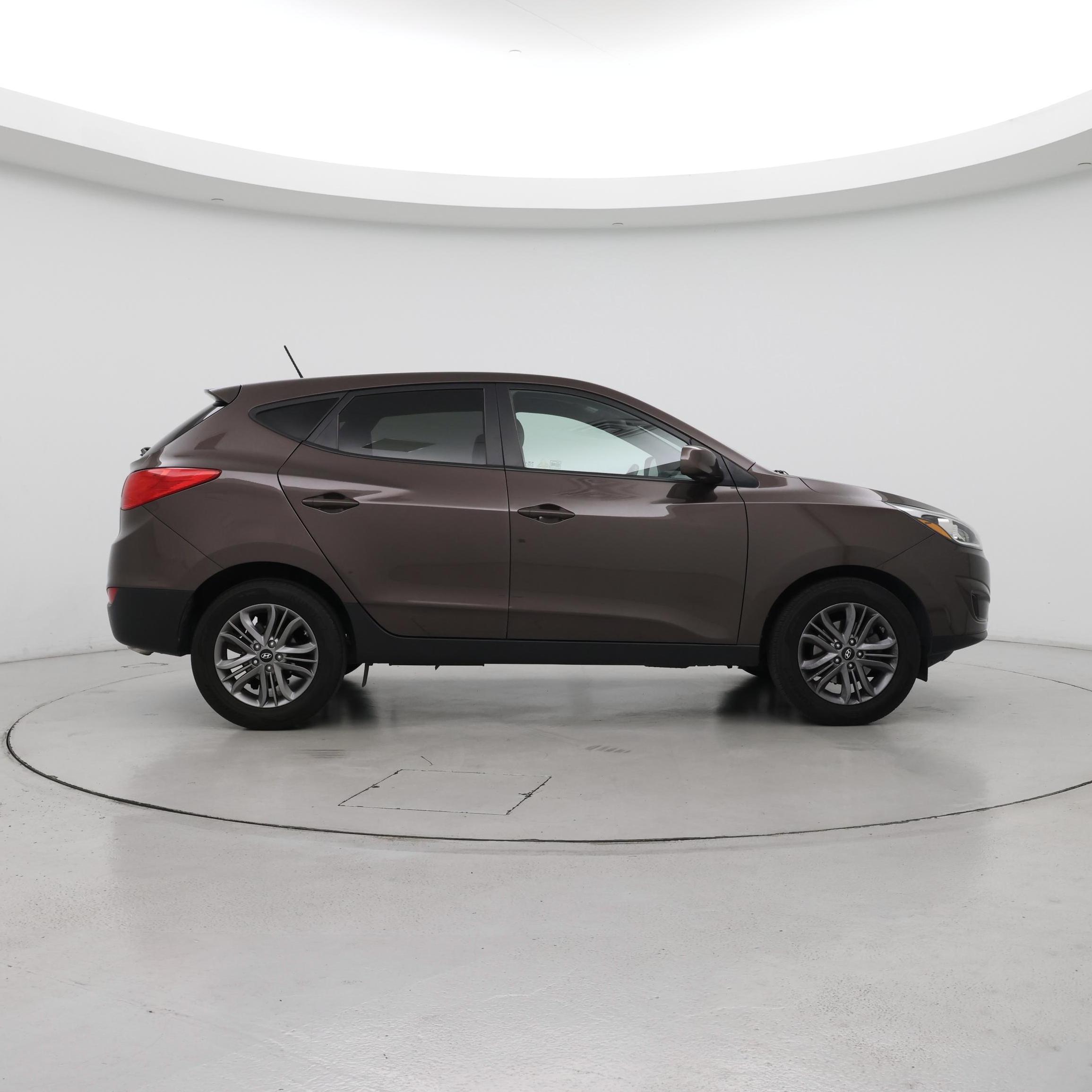 Thumbnail: 2015 Hyundai Tucson - 7