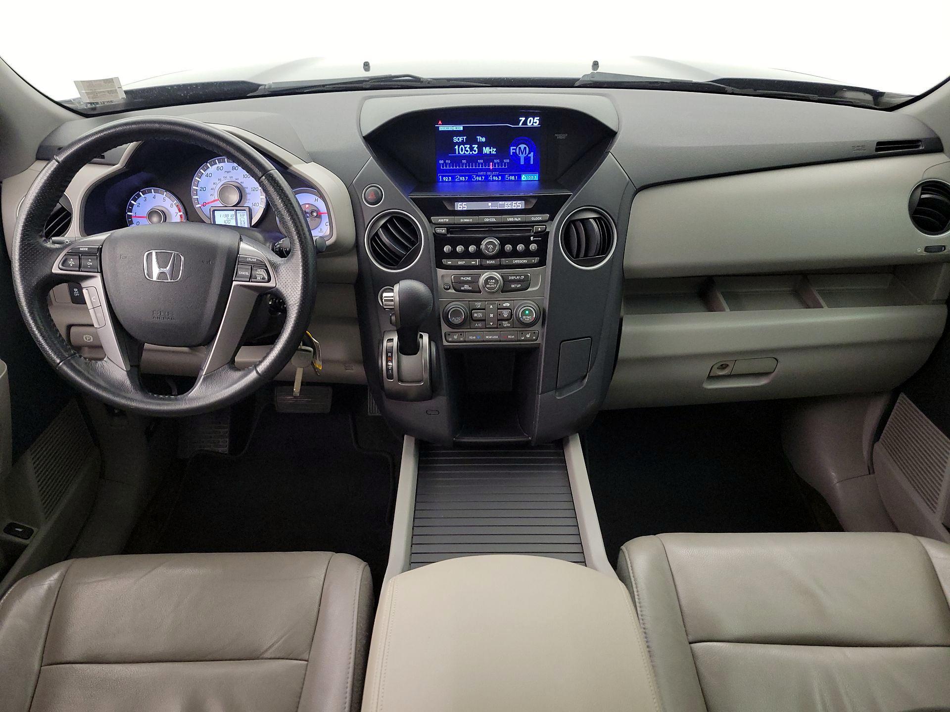 Thumbnail: 2015 Honda Pilot - 9