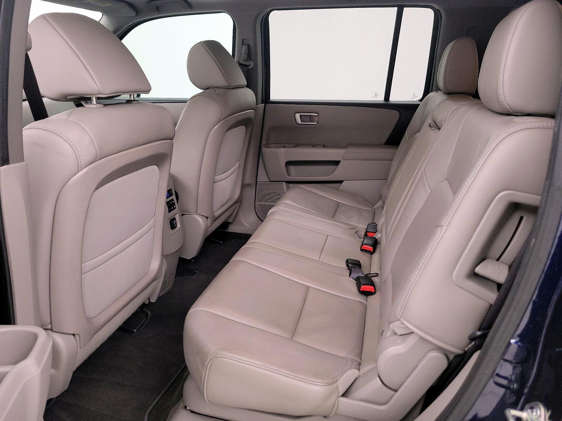 Thumbnail: 2015 Honda Pilot - 20