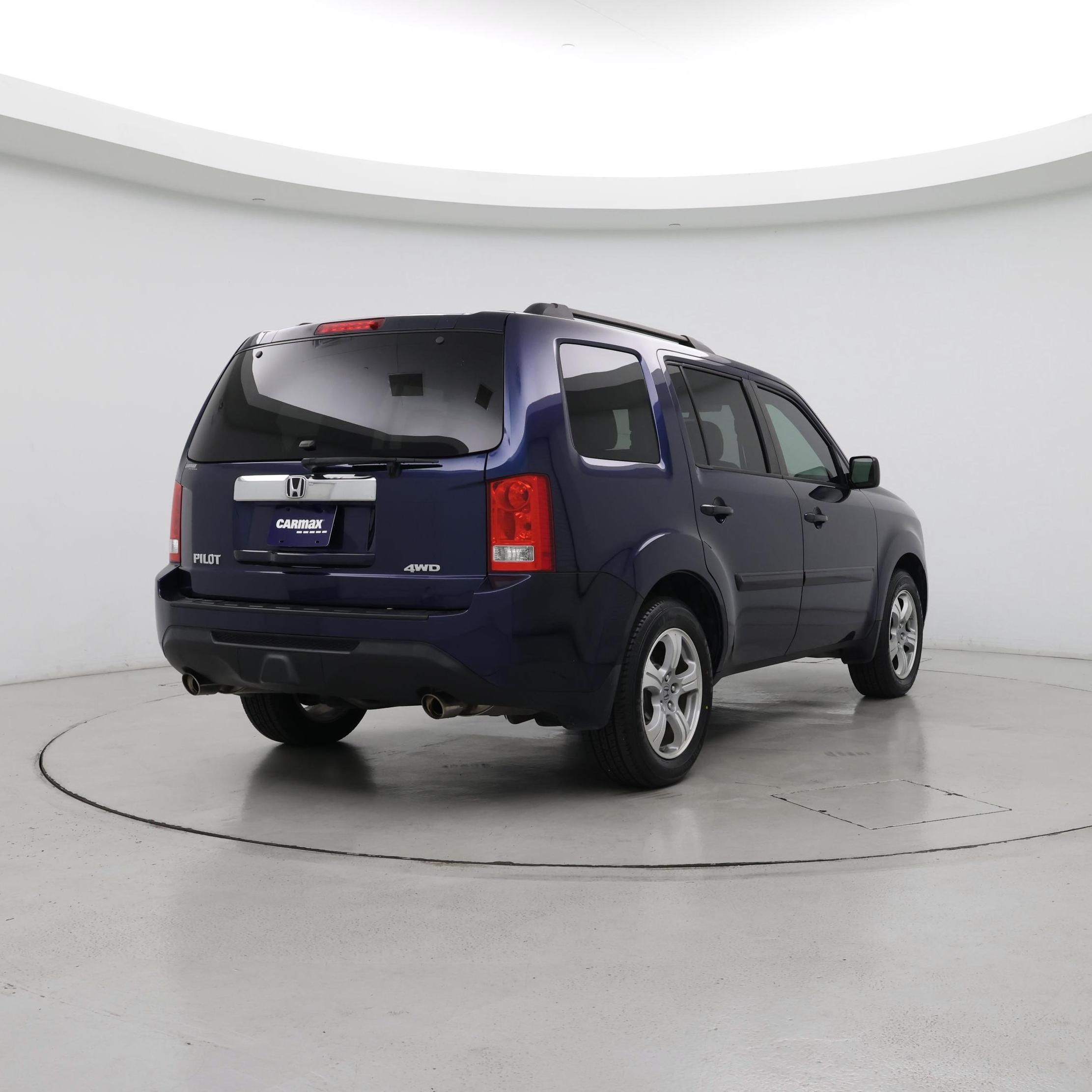 Thumbnail: 2015 Honda Pilot - 8