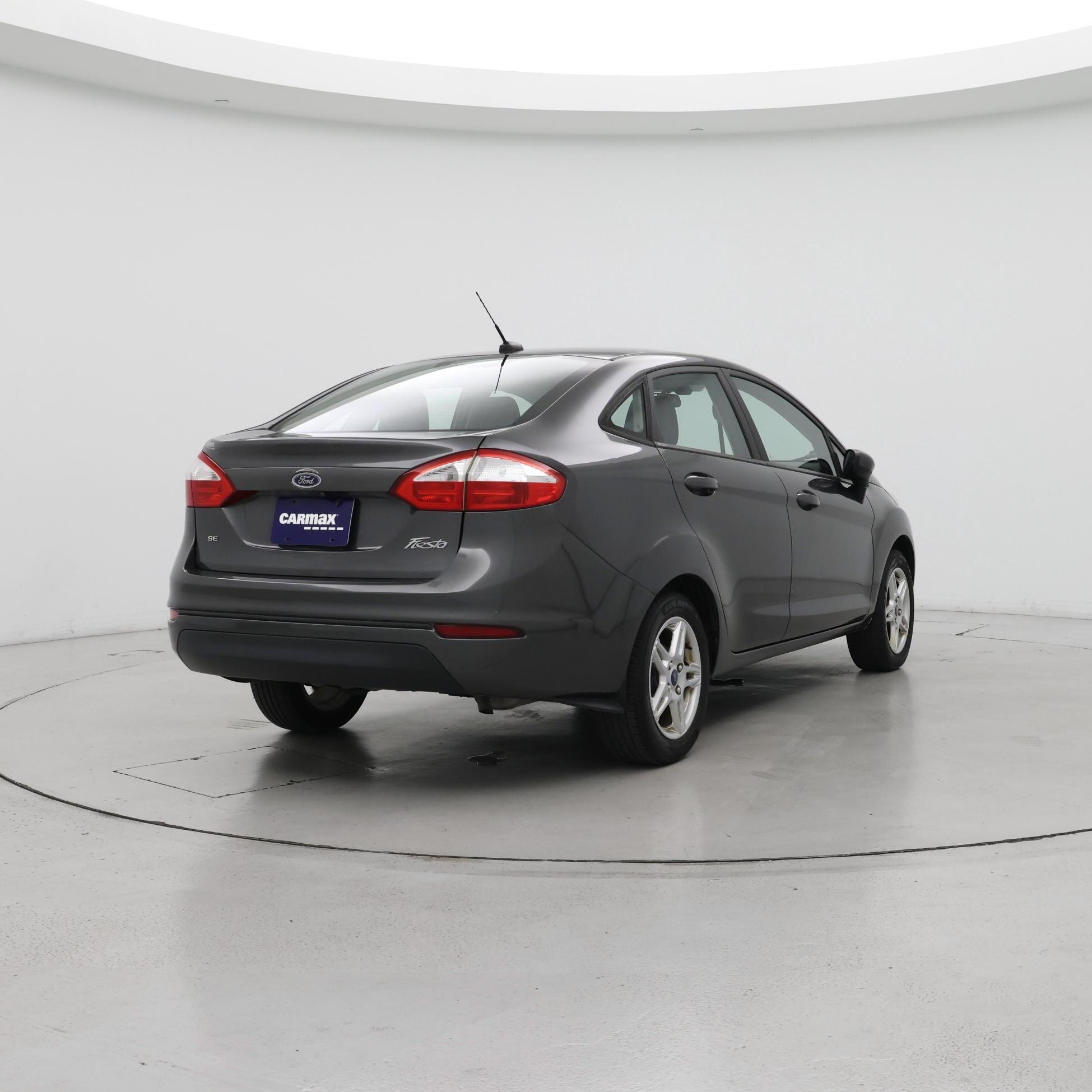Thumbnail: 2019 Ford Fiesta - 8