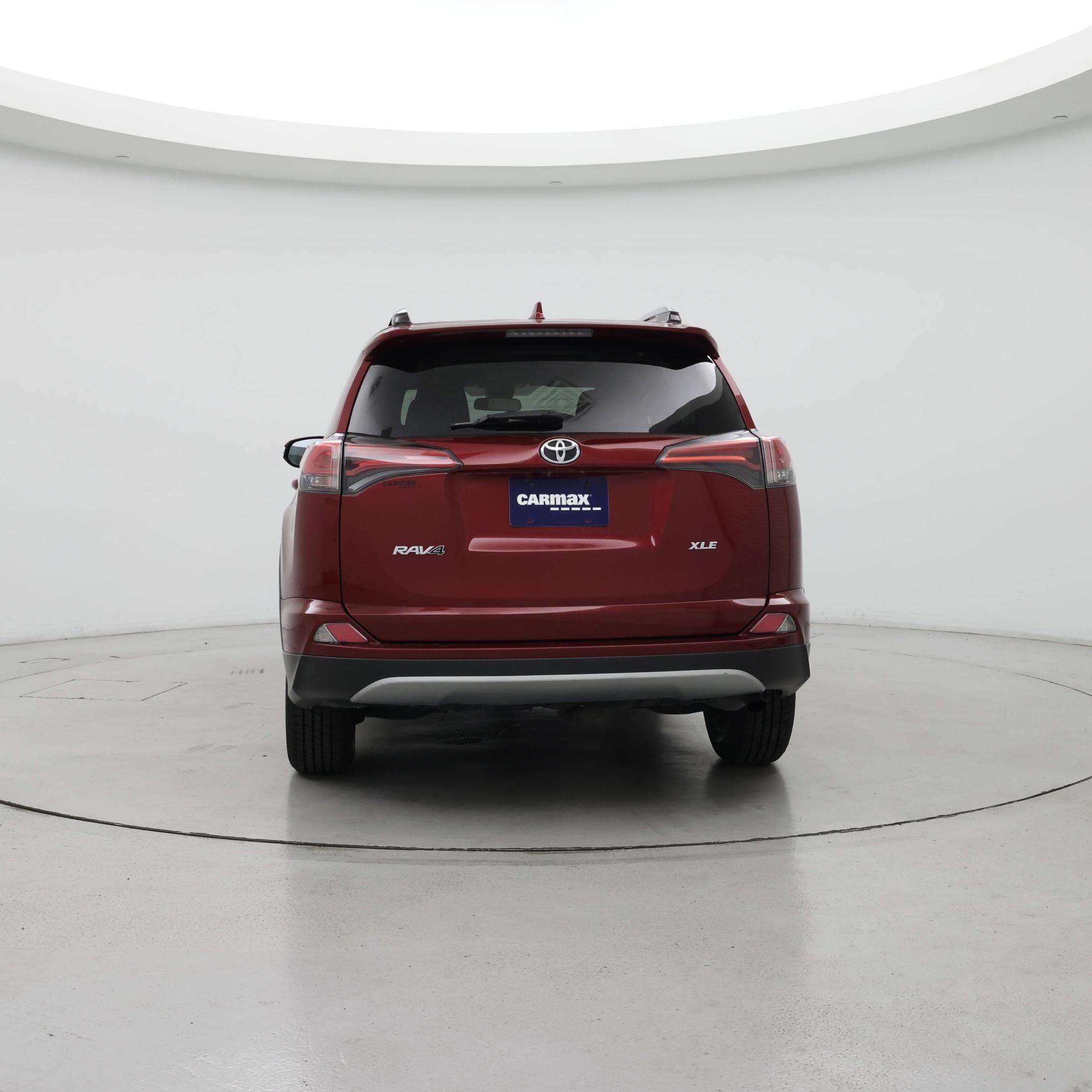 Thumbnail: 2018 Toyota RAV4 - 6