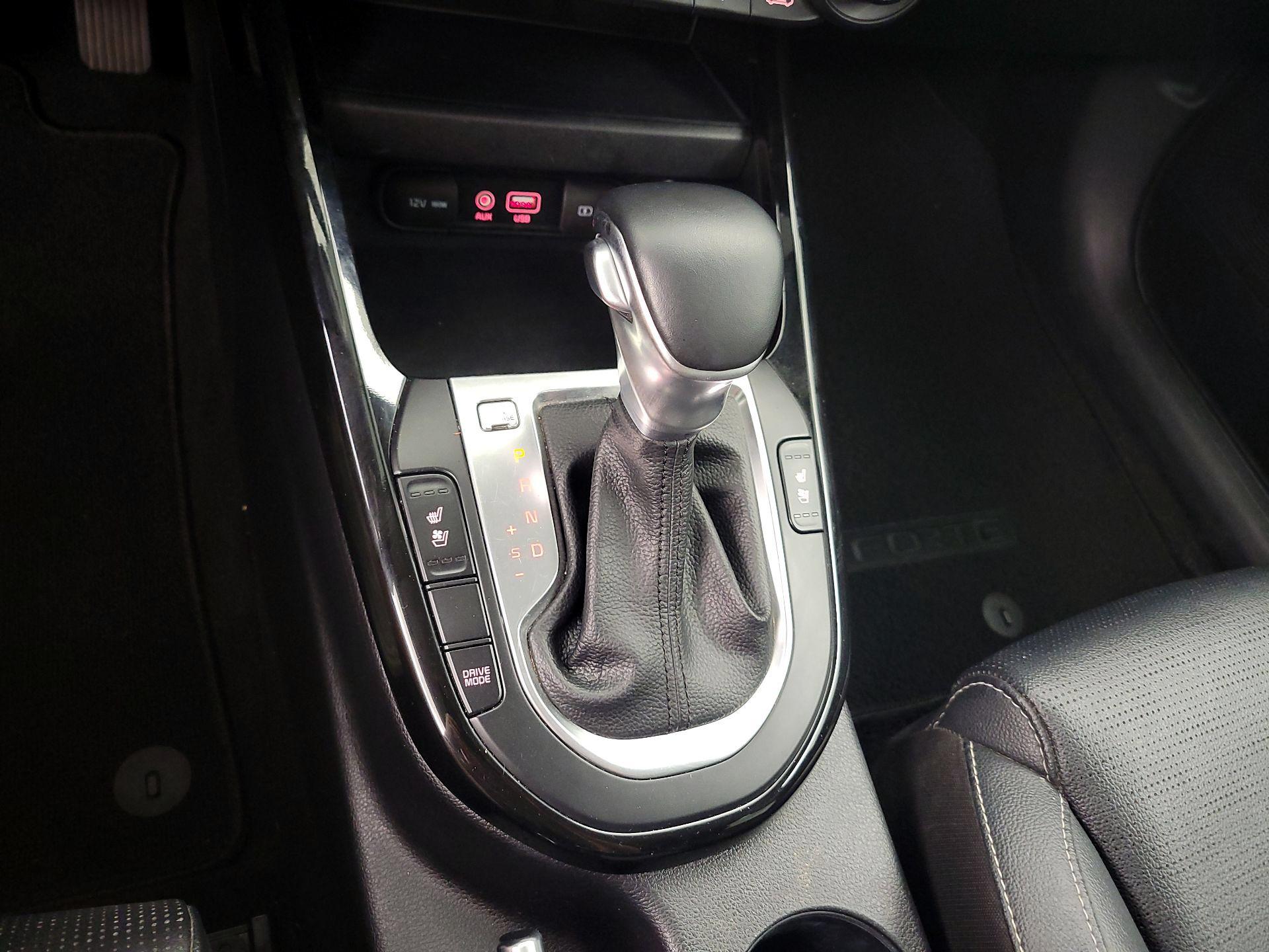 Thumbnail: 2019 Kia Forte - 17