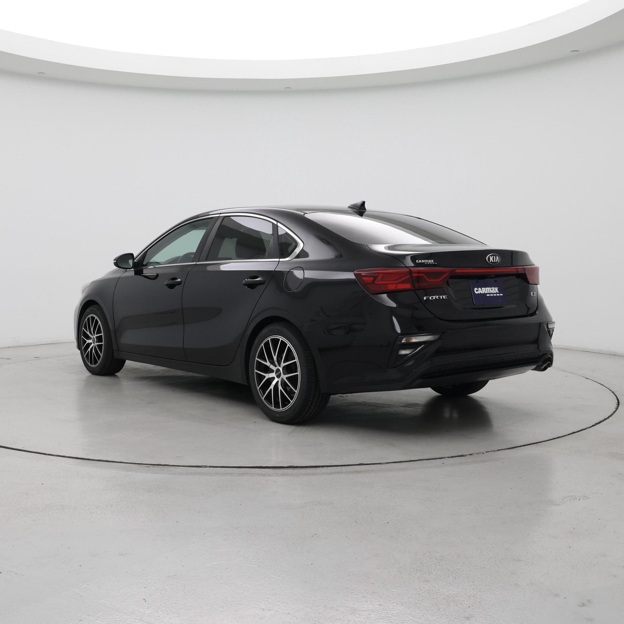Thumbnail: 2019 Kia Forte - 2