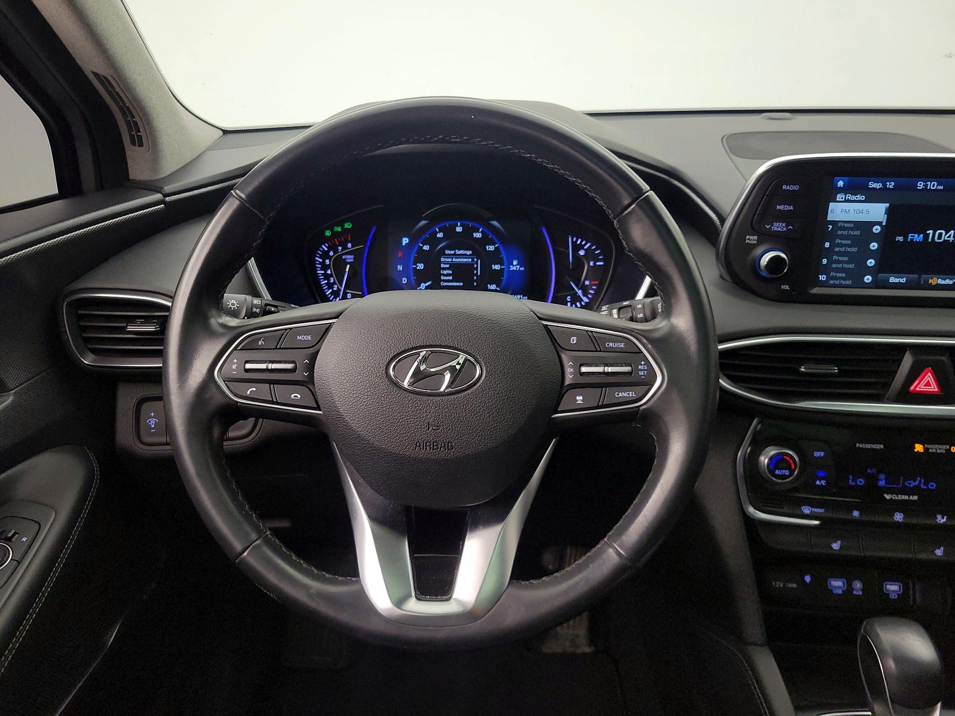 Thumbnail: 2020 Hyundai Santa Fe - 10