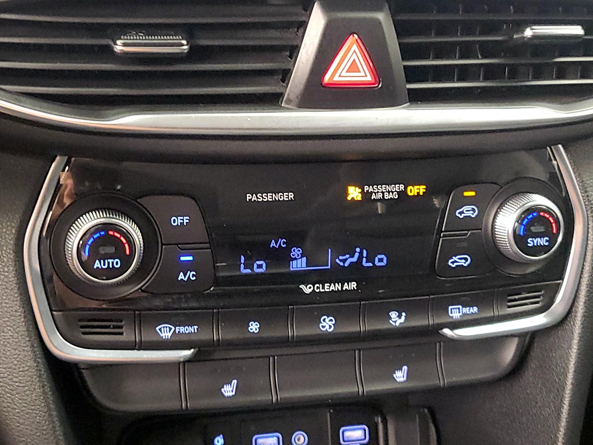 Thumbnail: 2020 Hyundai Santa Fe - 16