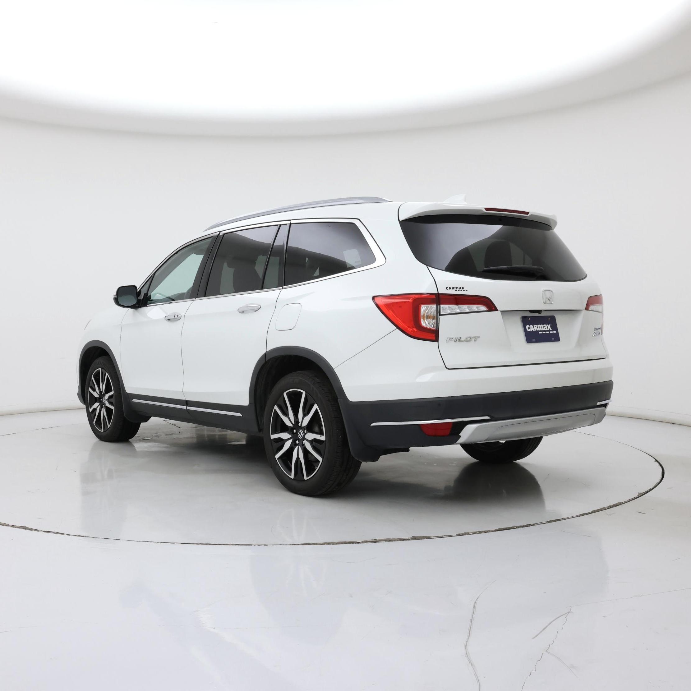Thumbnail: 2020 Honda Pilot - 2