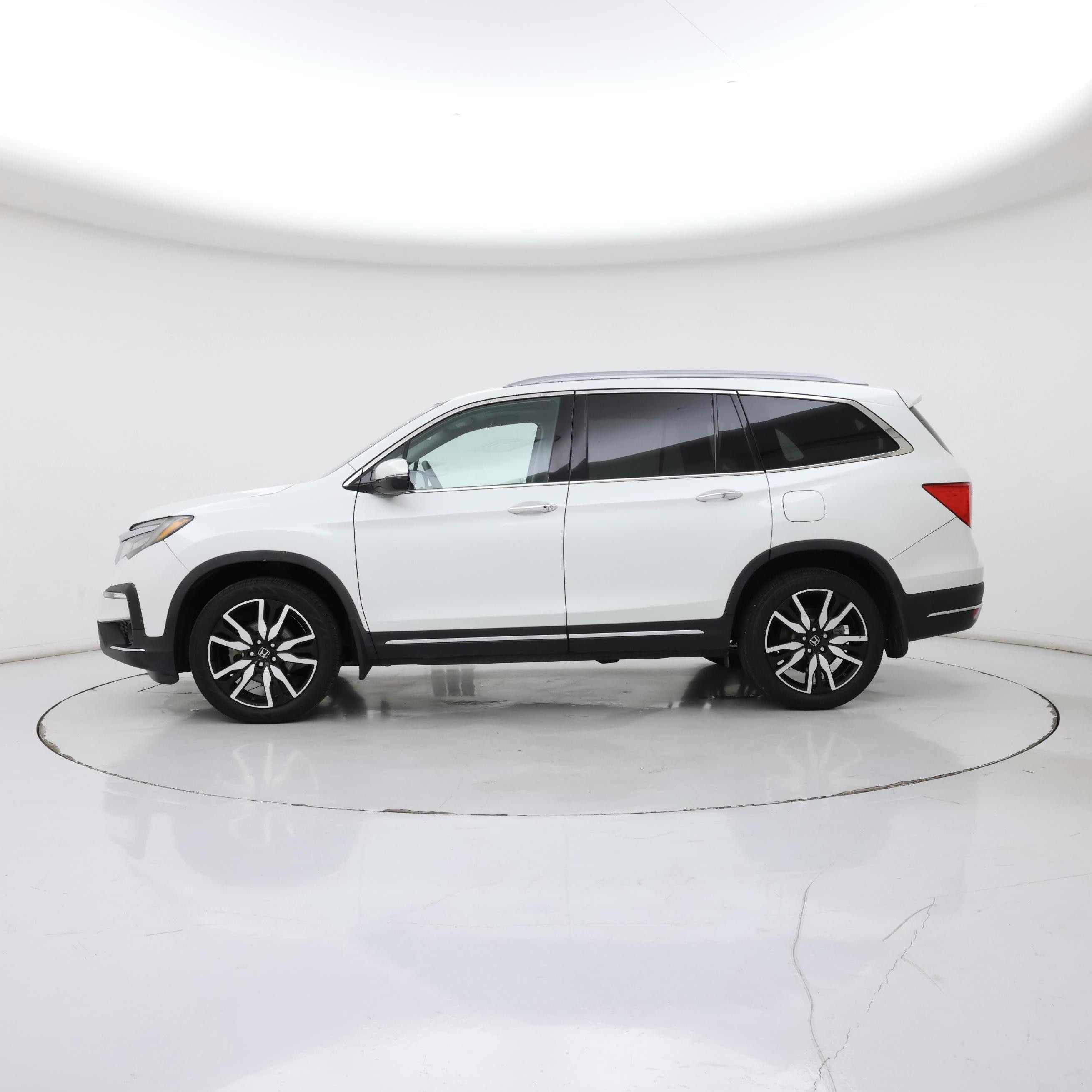 Thumbnail: 2020 Honda Pilot - 3