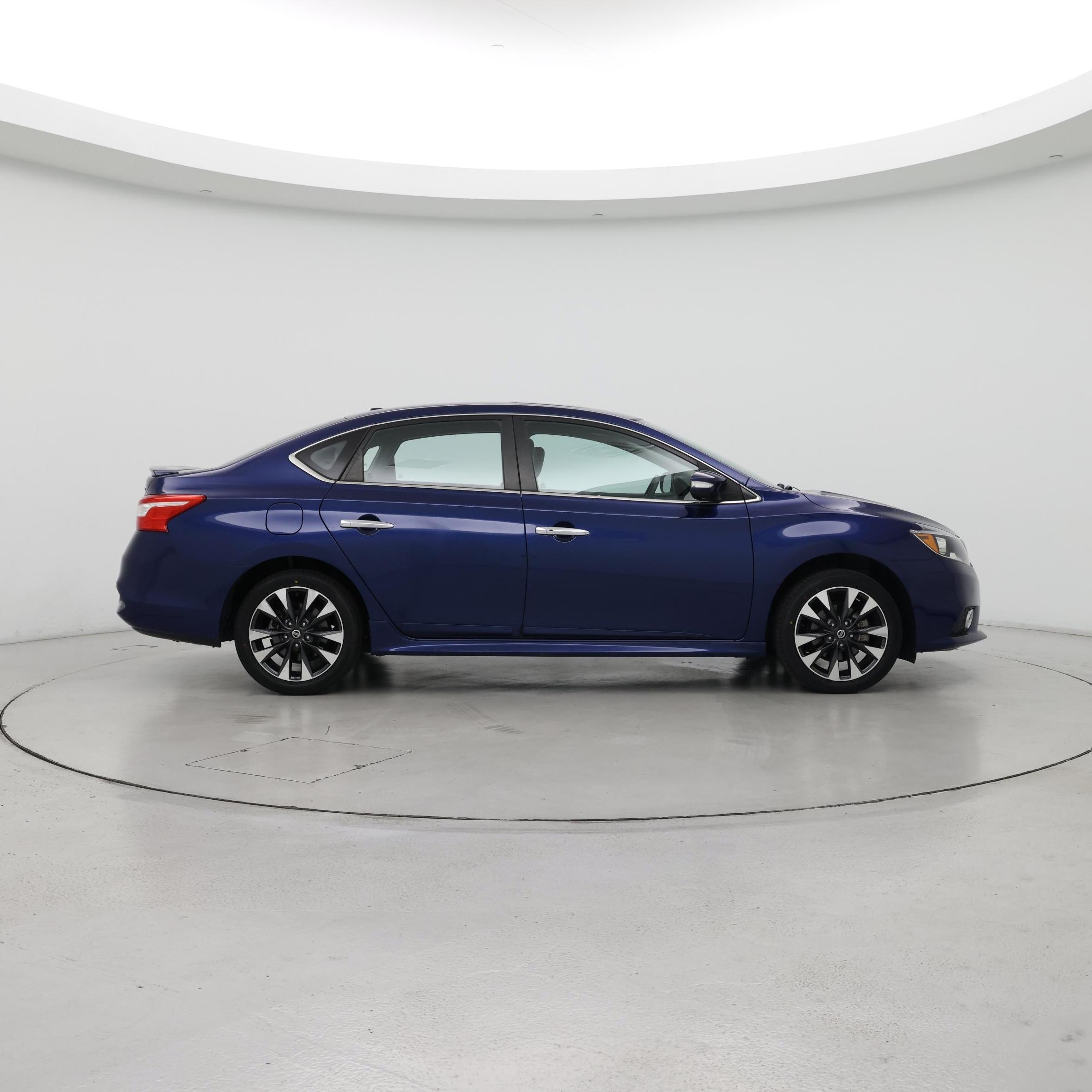 Thumbnail: 2019 Nissan Sentra - 7
