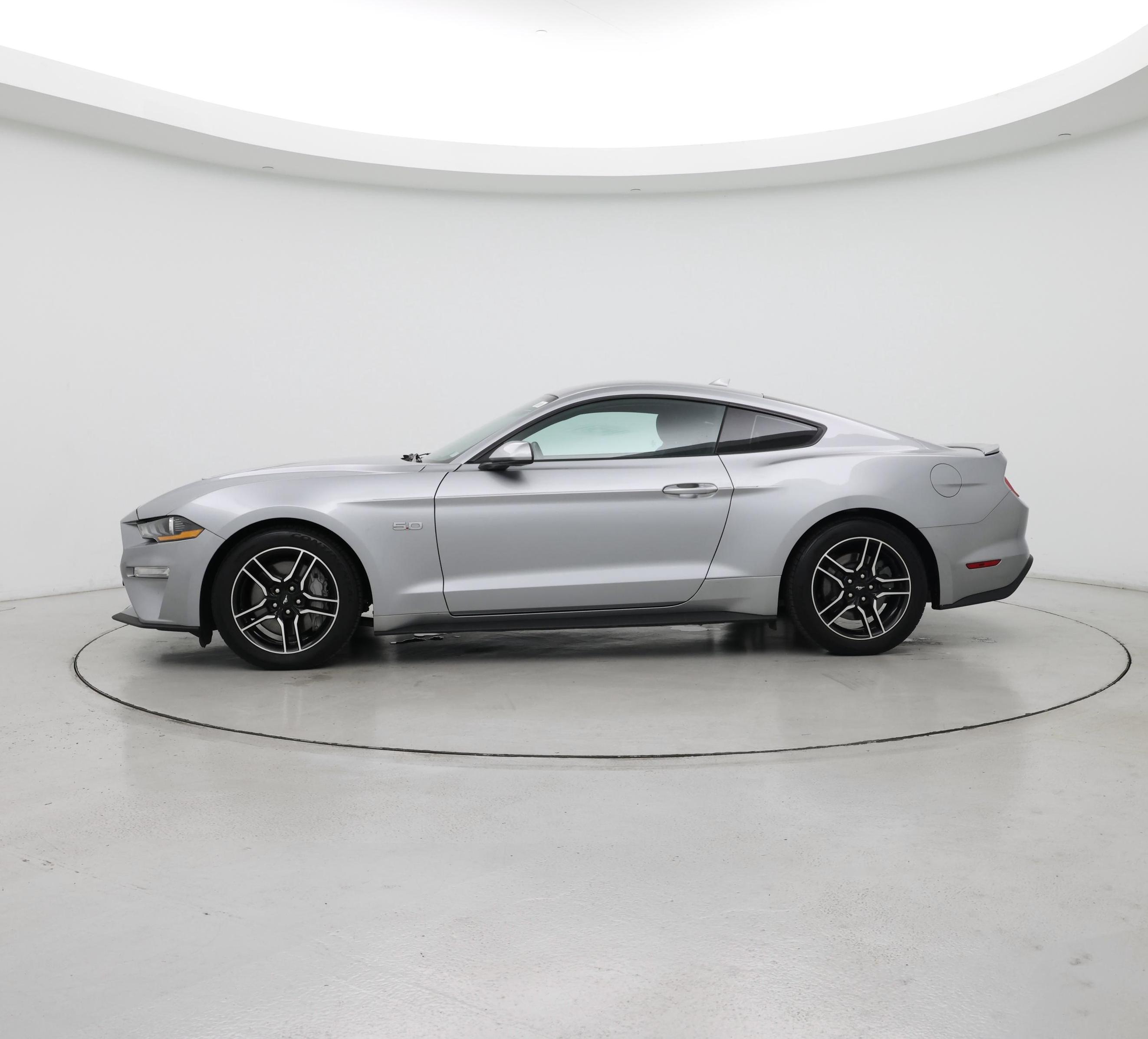 Thumbnail: 2021 Ford Mustang - 3