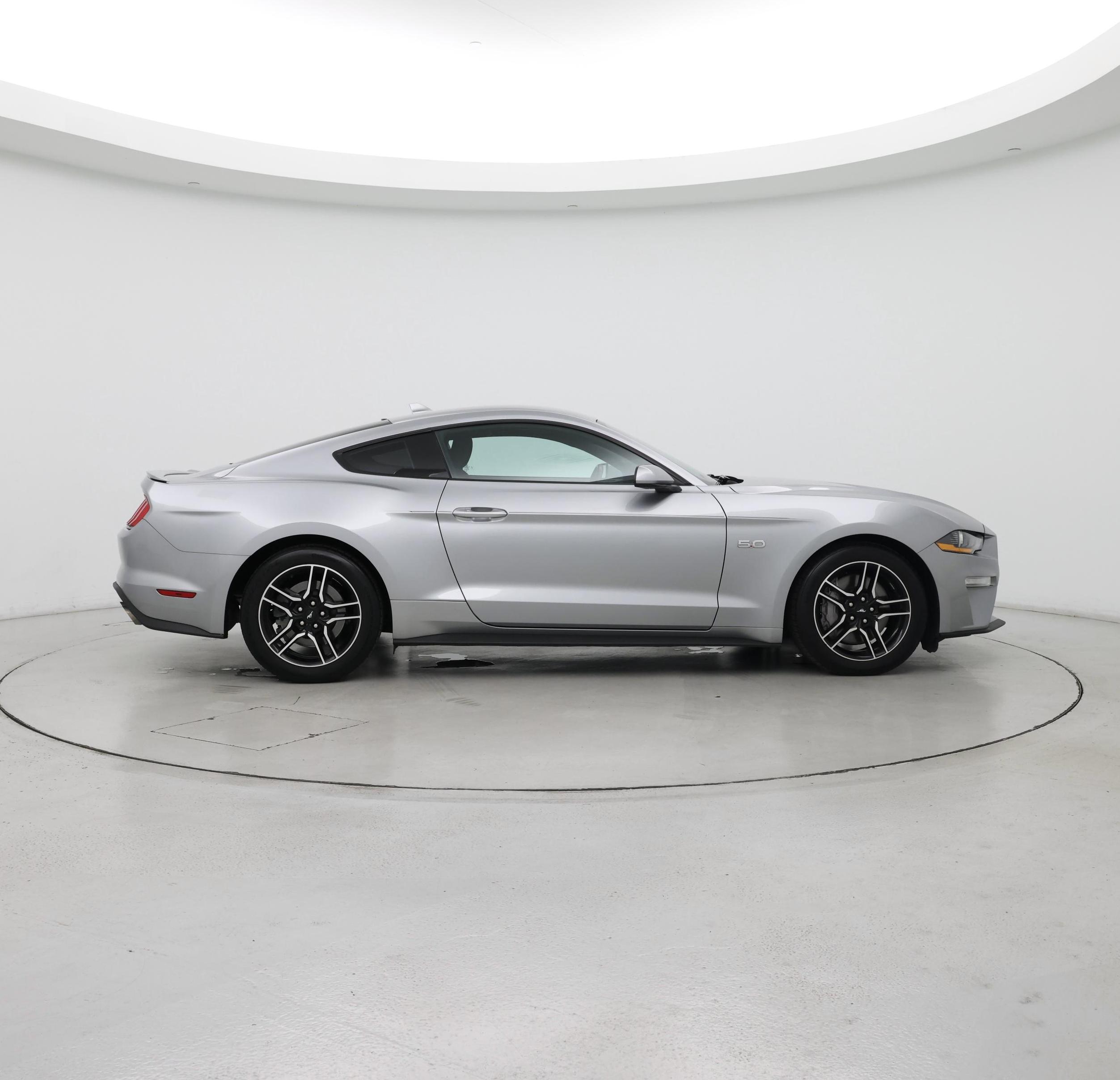 Thumbnail: 2021 Ford Mustang - 7