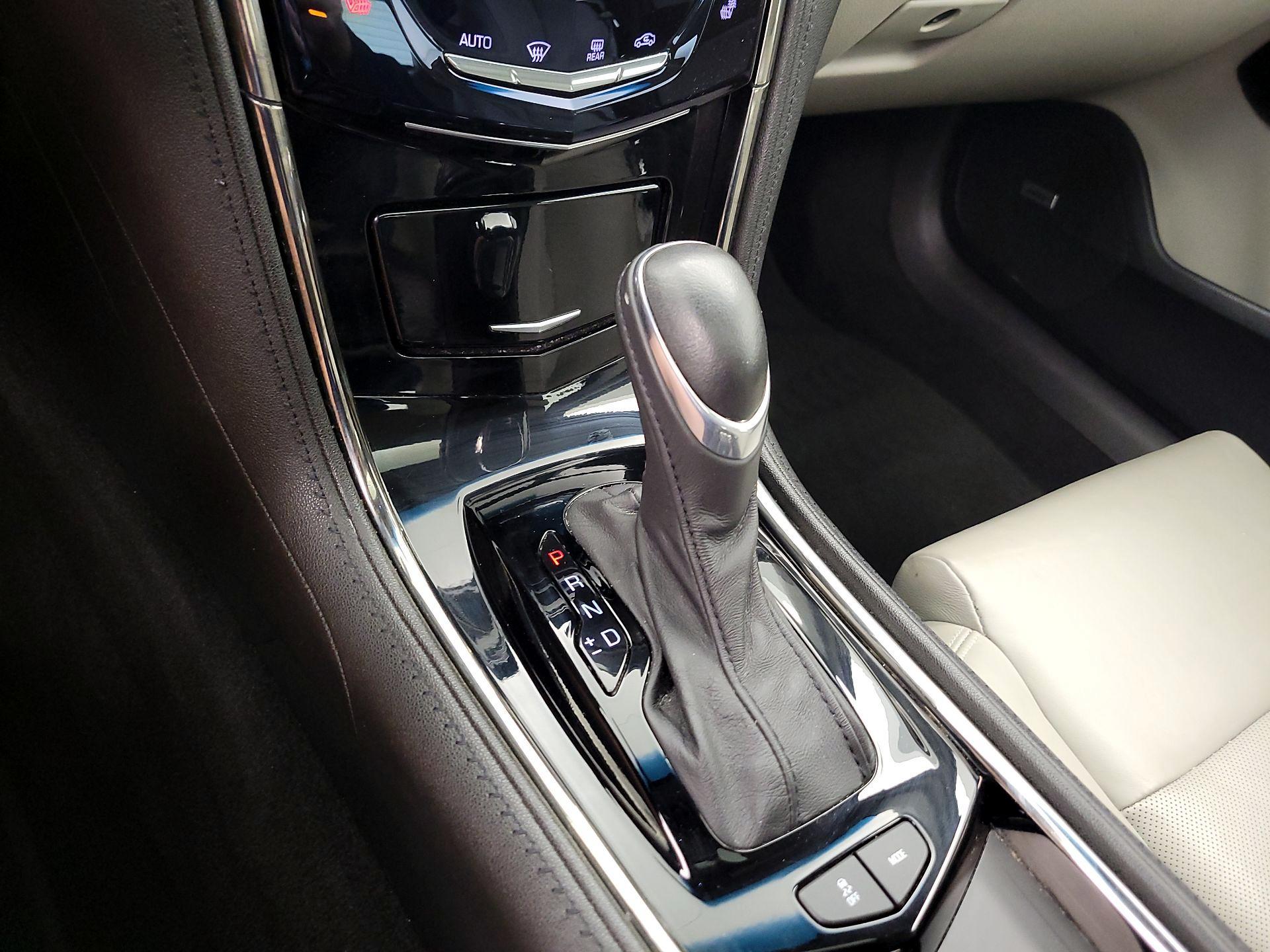 Thumbnail: 2015 Cadillac ATS - 17