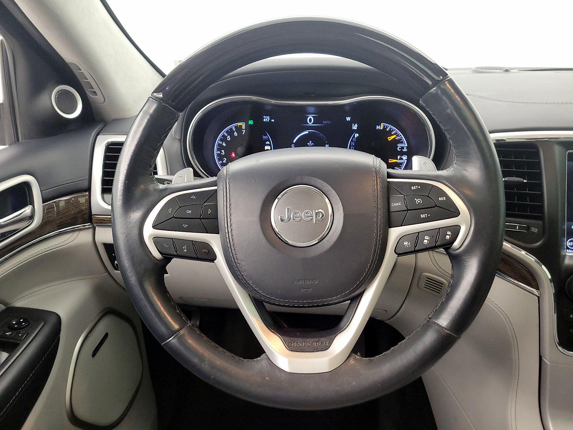 Thumbnail: 2018 Jeep Grand Cherokee - 10