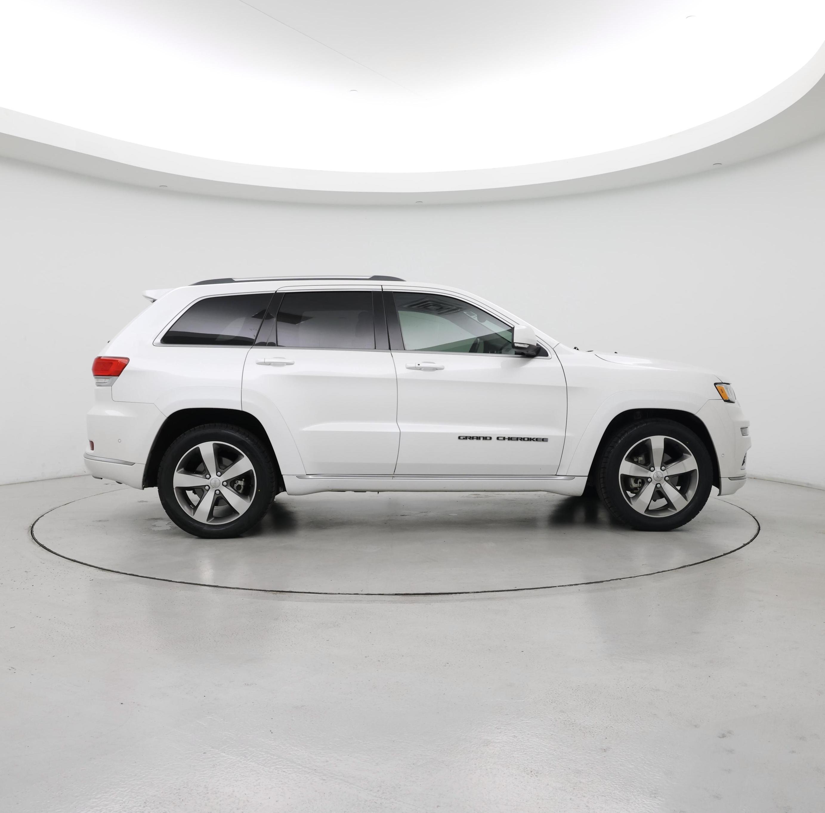 Thumbnail: 2018 Jeep Grand Cherokee - 7