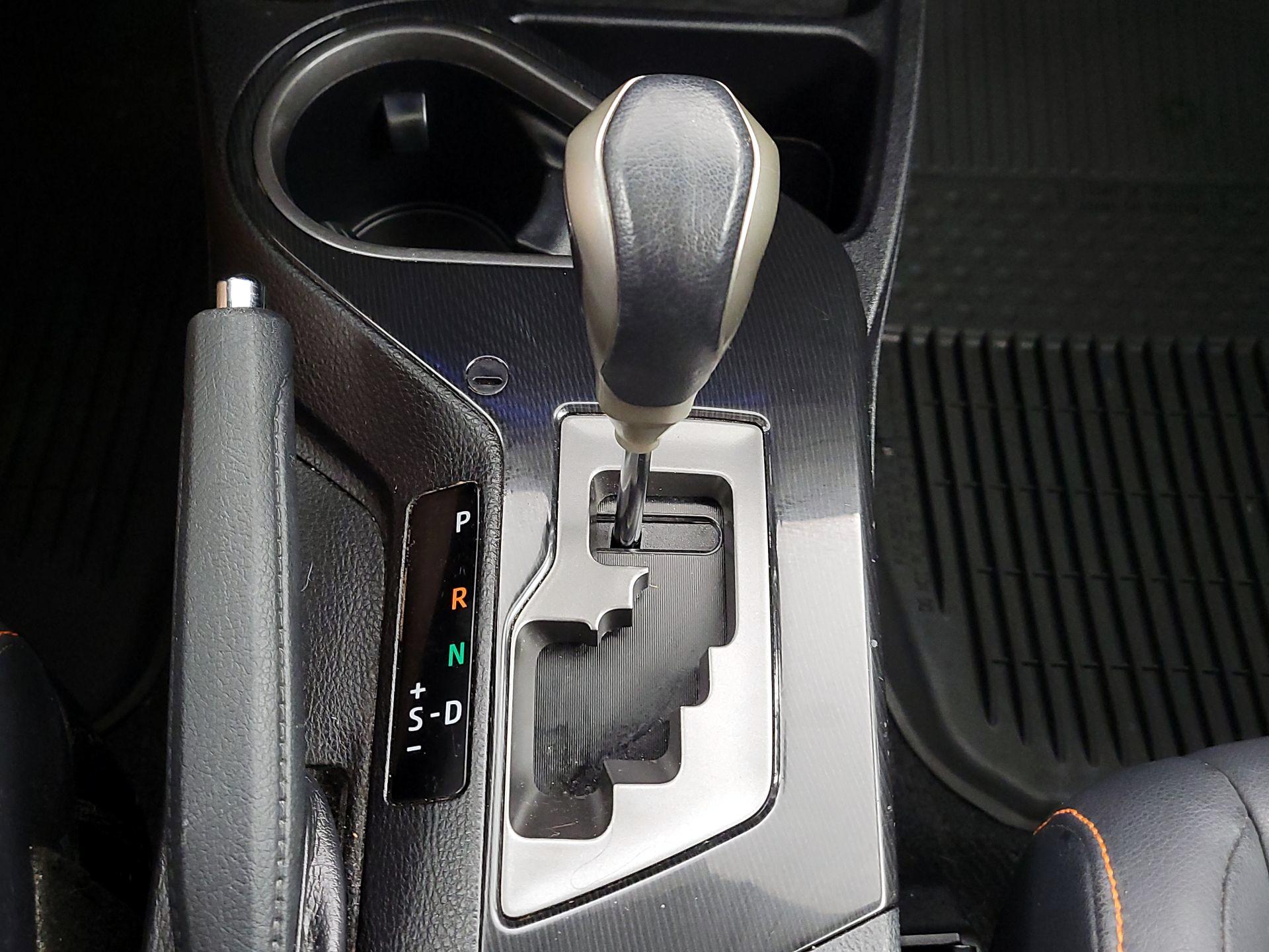 Thumbnail: 2016 Toyota RAV4 - 17