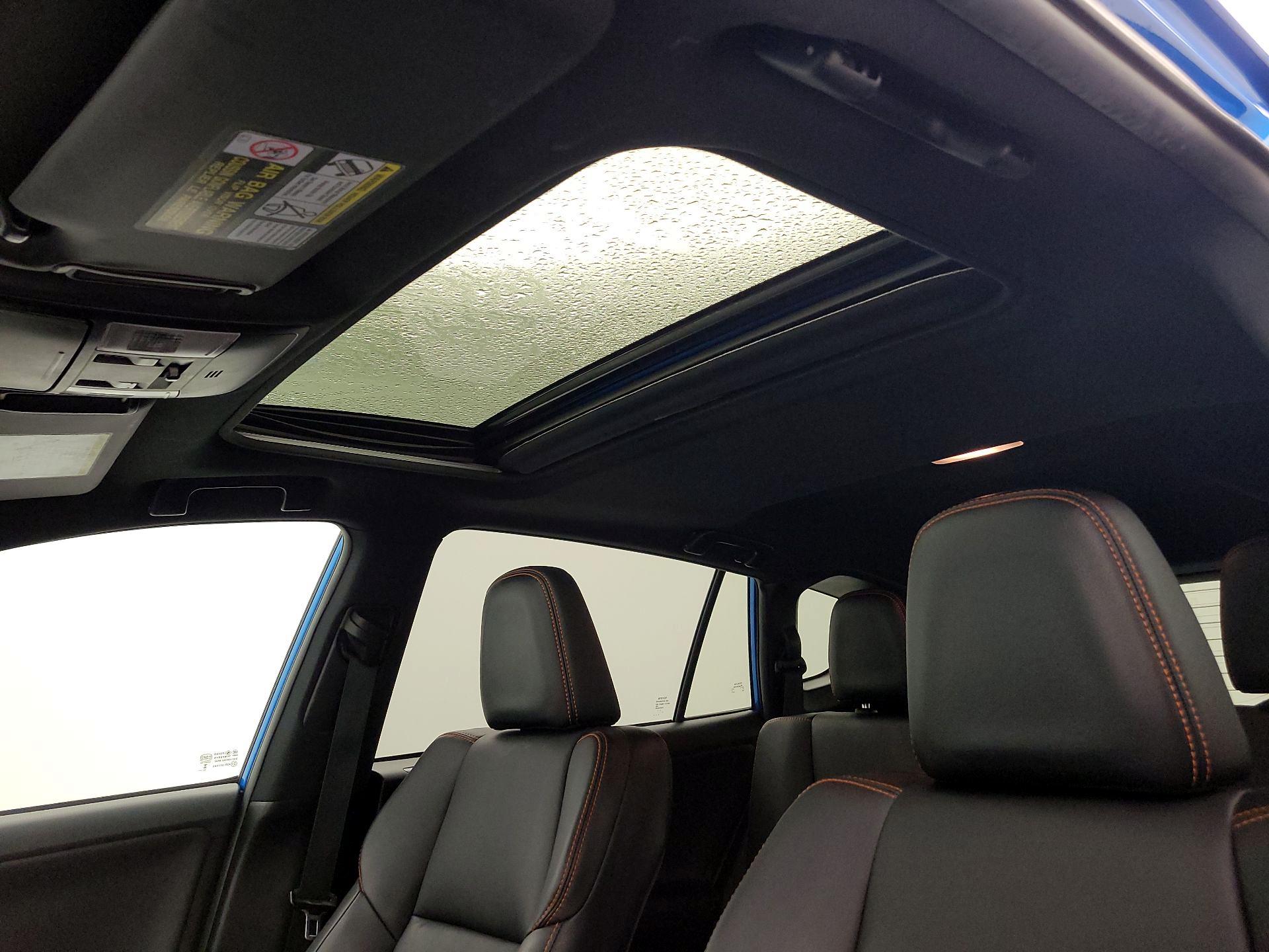 Thumbnail: 2016 Toyota RAV4 - 19
