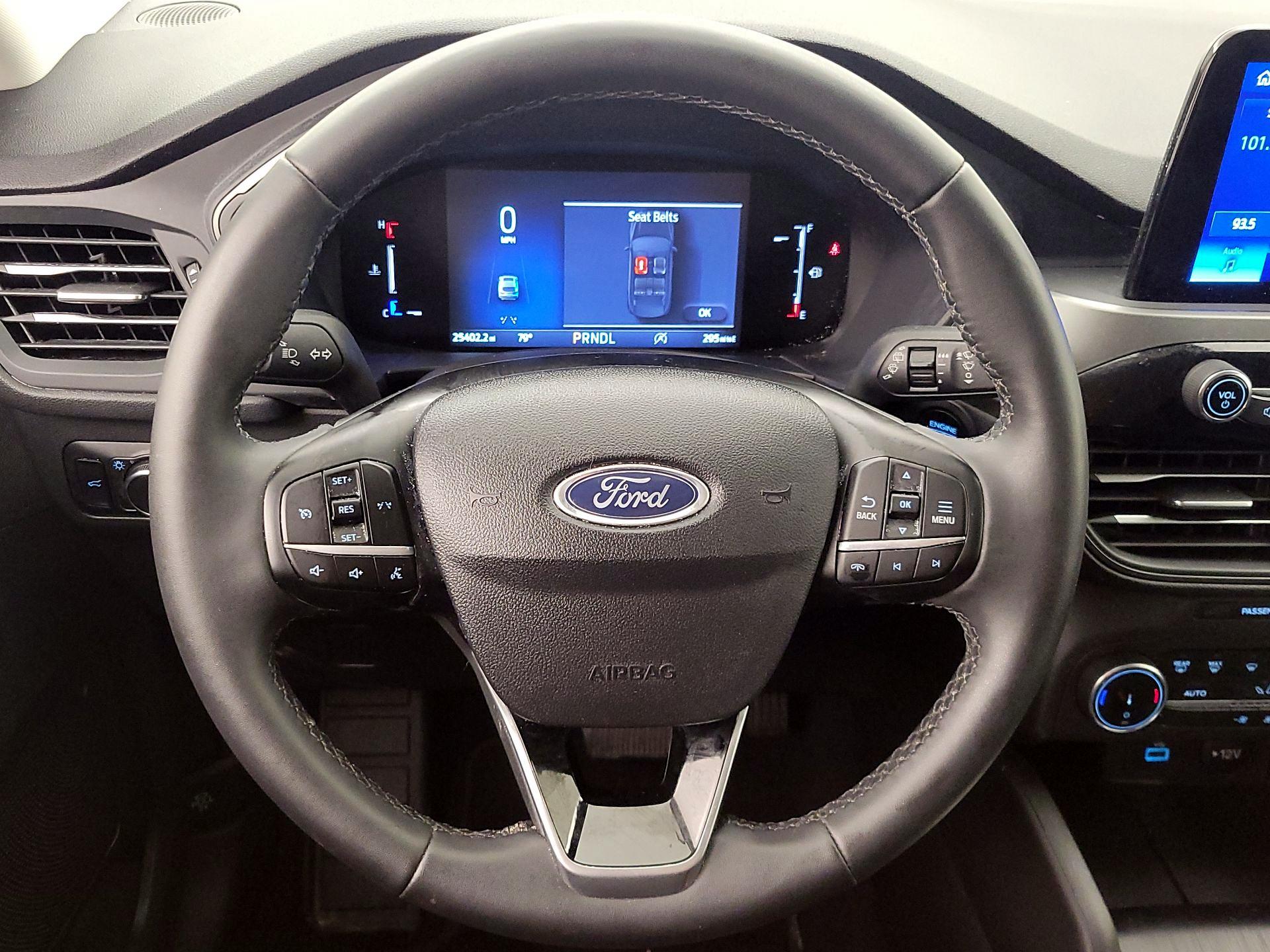 Thumbnail: 2023 Ford Escape - 10