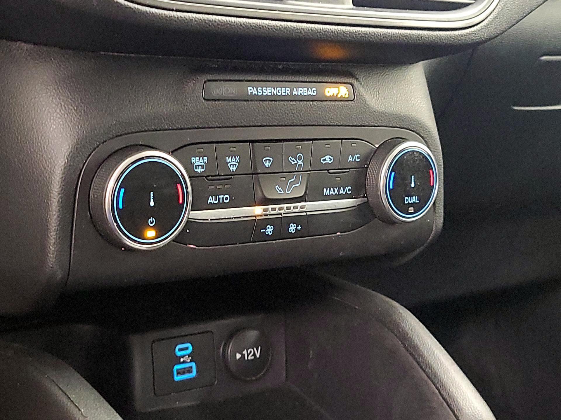 Thumbnail: 2023 Ford Escape - 16