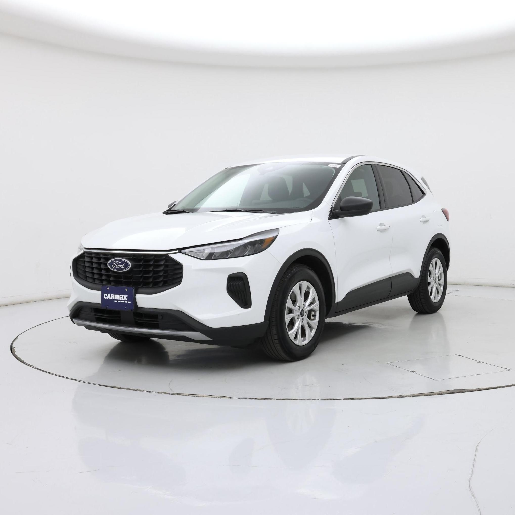 Thumbnail: 2023 Ford Escape - 4