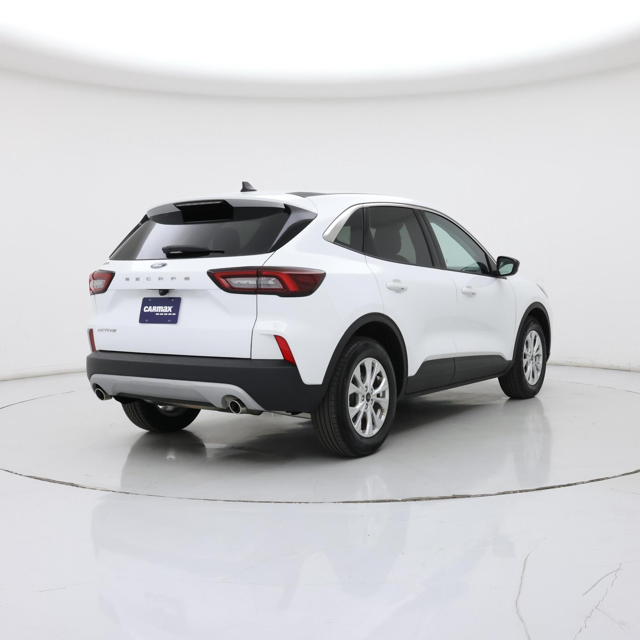 Thumbnail: 2023 Ford Escape - 8