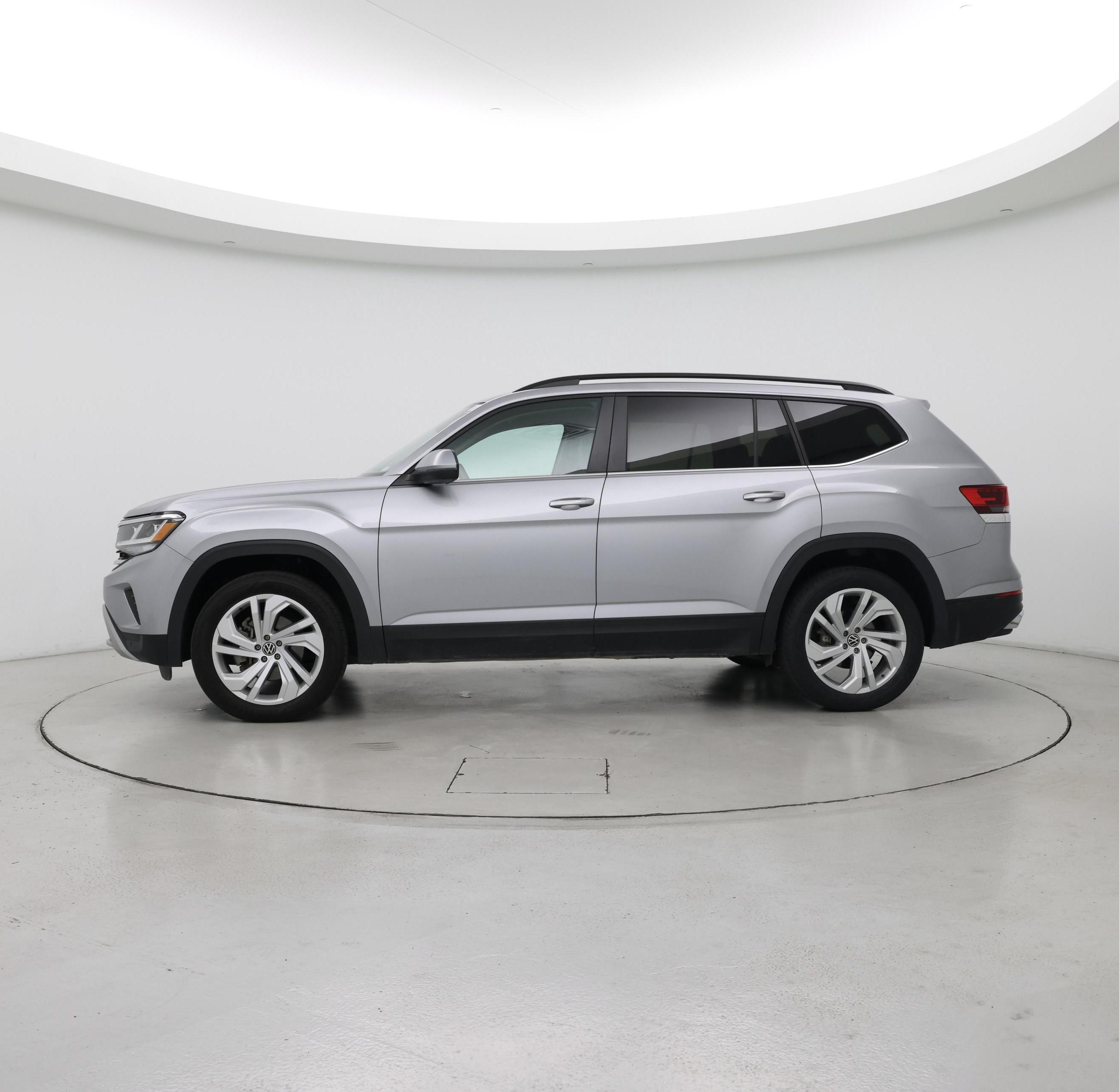 Thumbnail: 2021 Volkswagen Atlas - 3