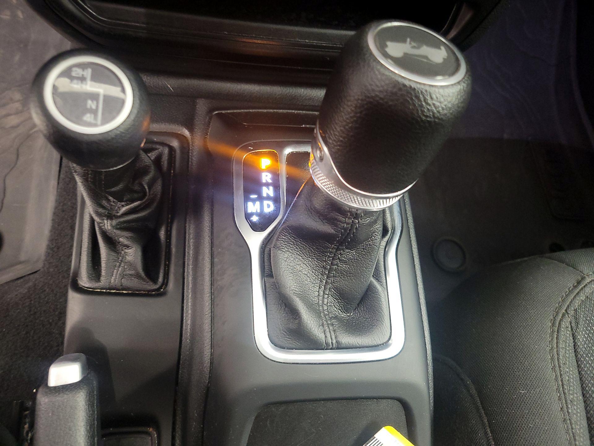 Thumbnail: 2023 Jeep Wrangler - 17