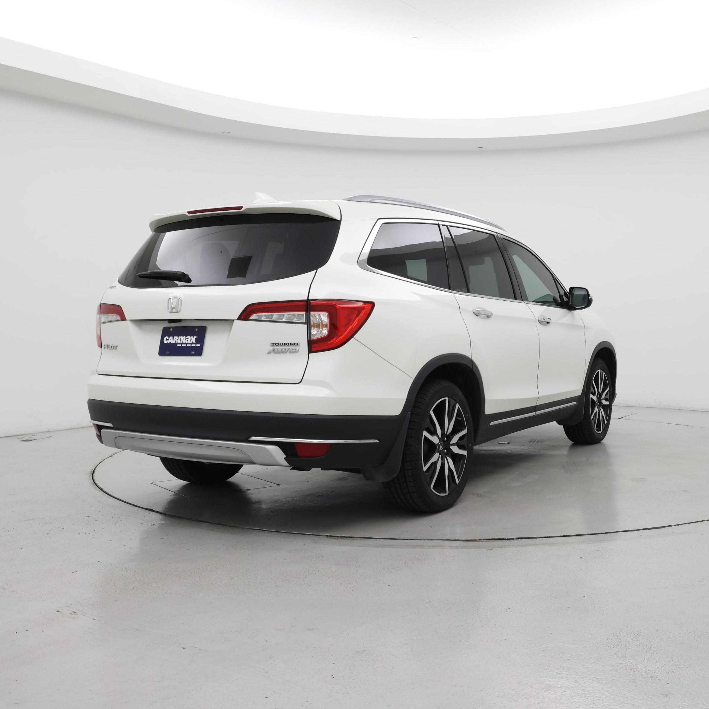 Thumbnail: 2019 Honda Pilot - 8