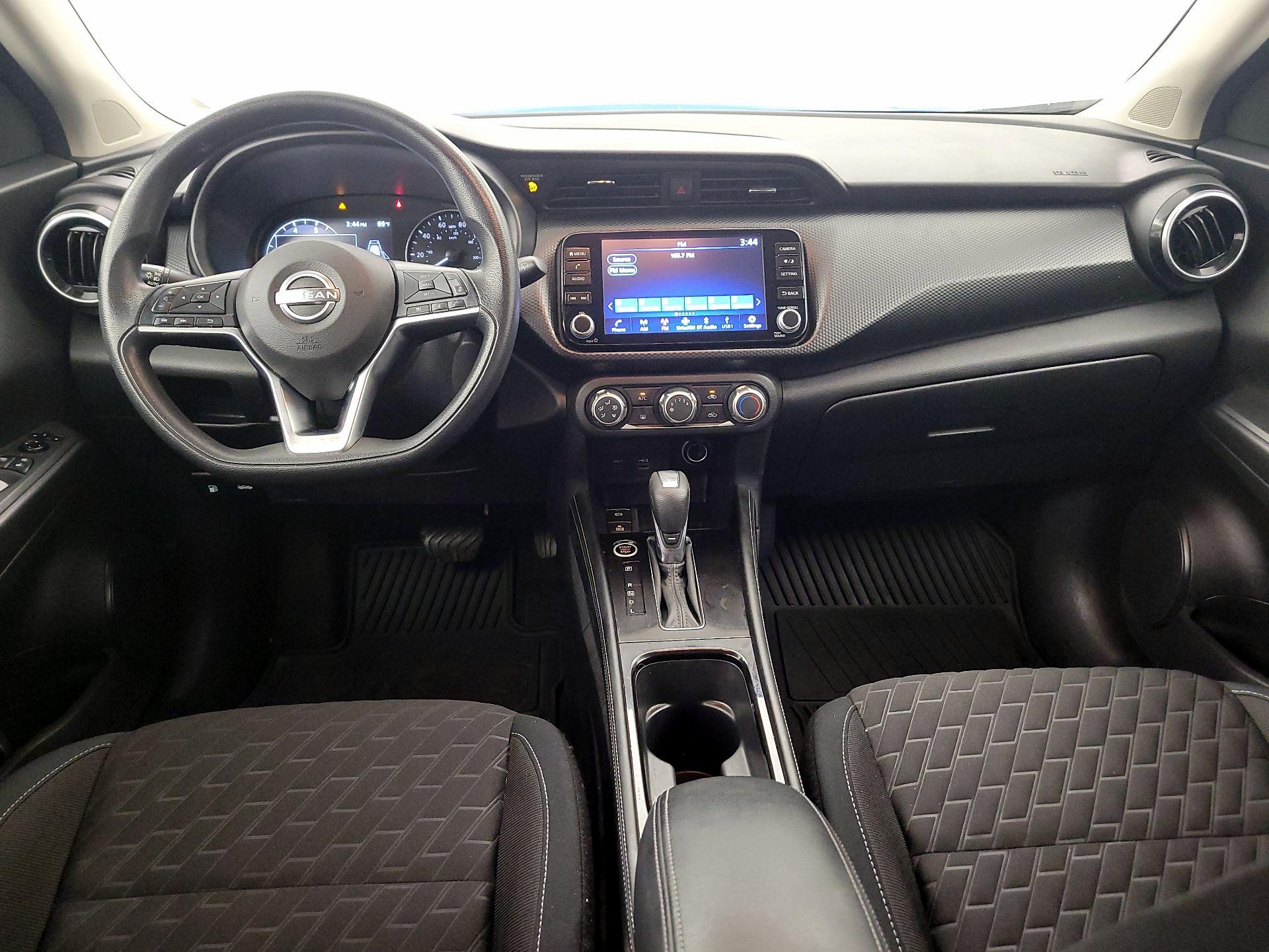 Thumbnail: 2023 Nissan Kicks - 9