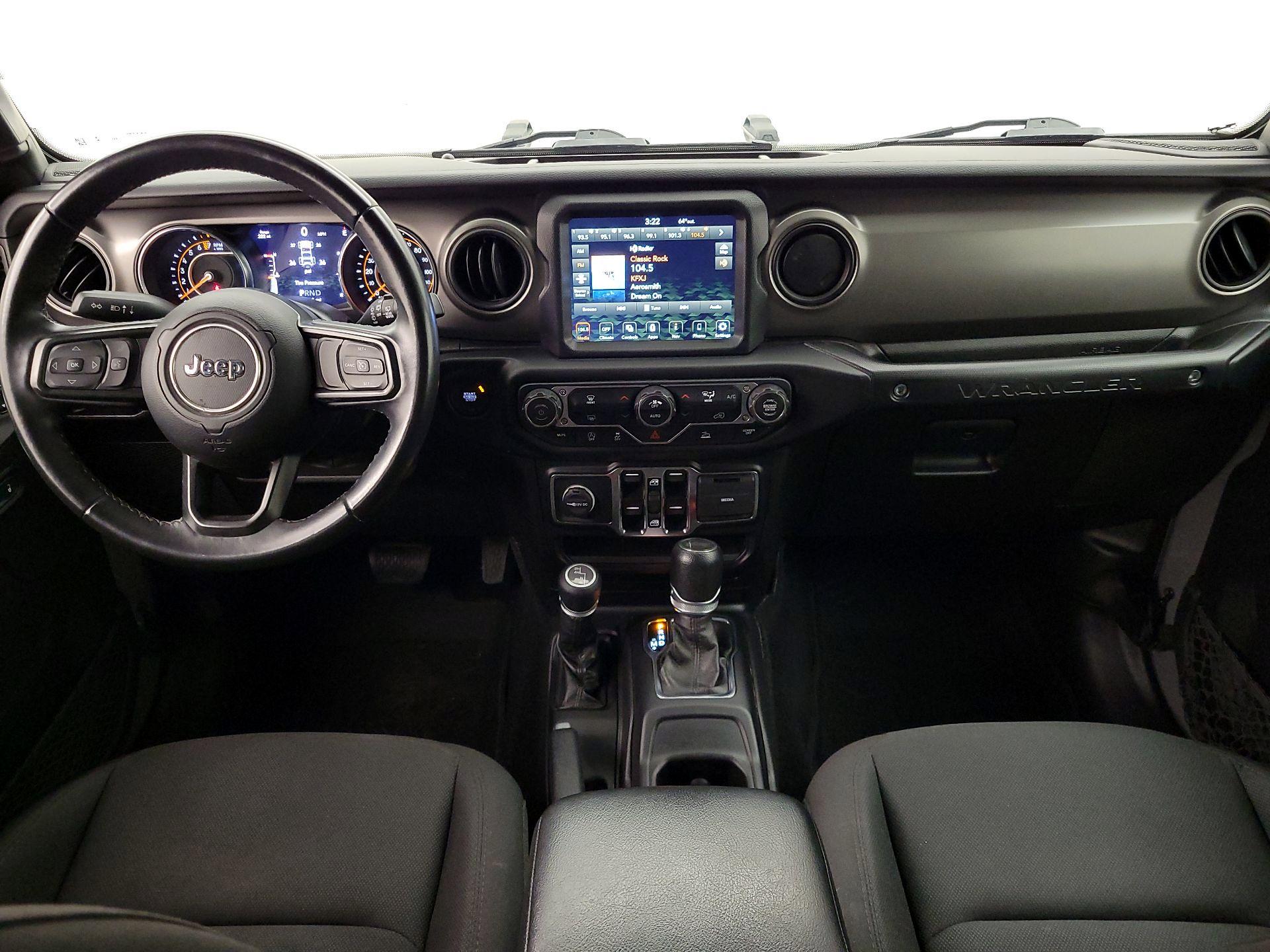 Thumbnail: 2022 Jeep Wrangler - 9