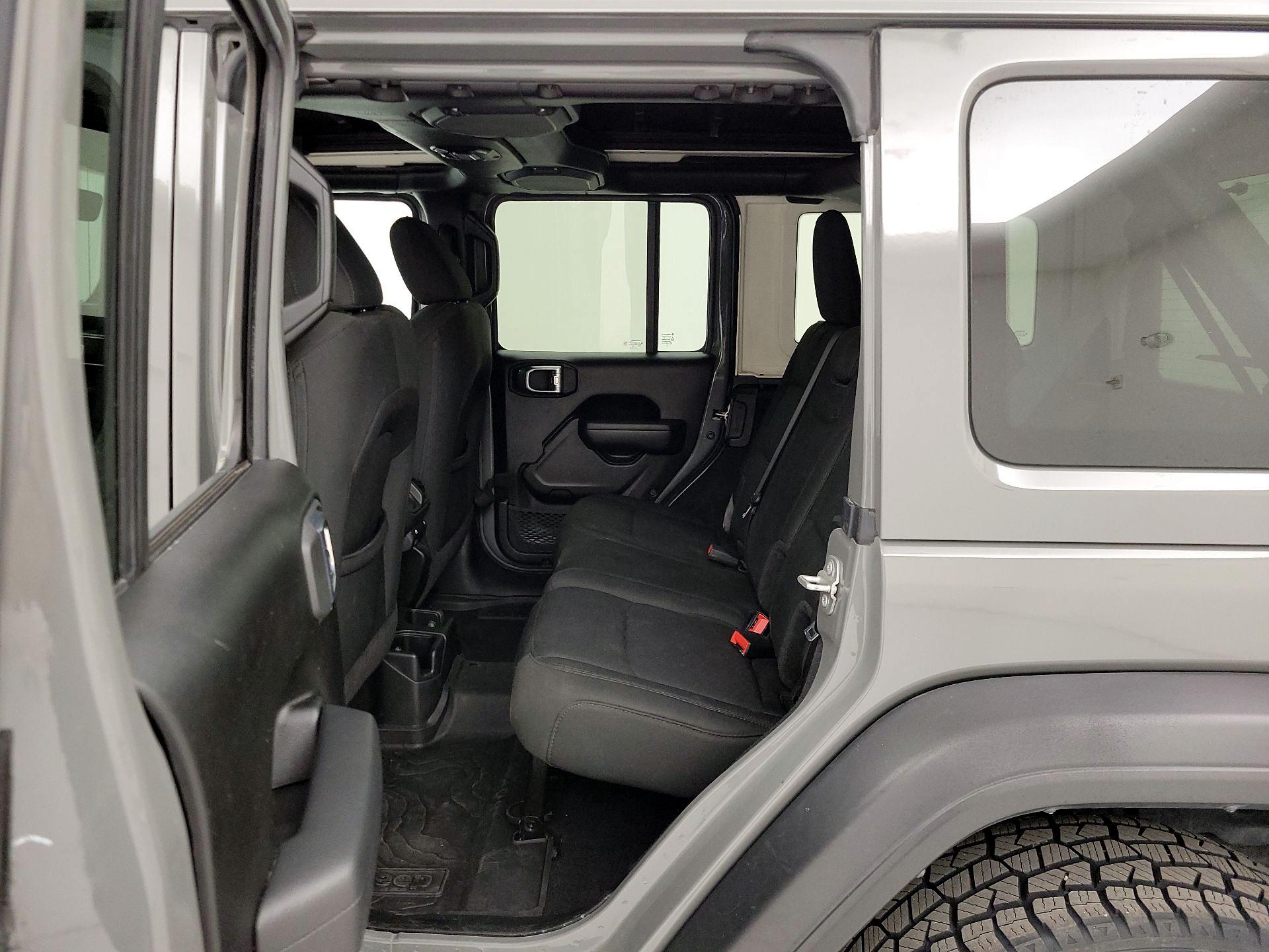 Thumbnail: 2022 Jeep Wrangler - 20