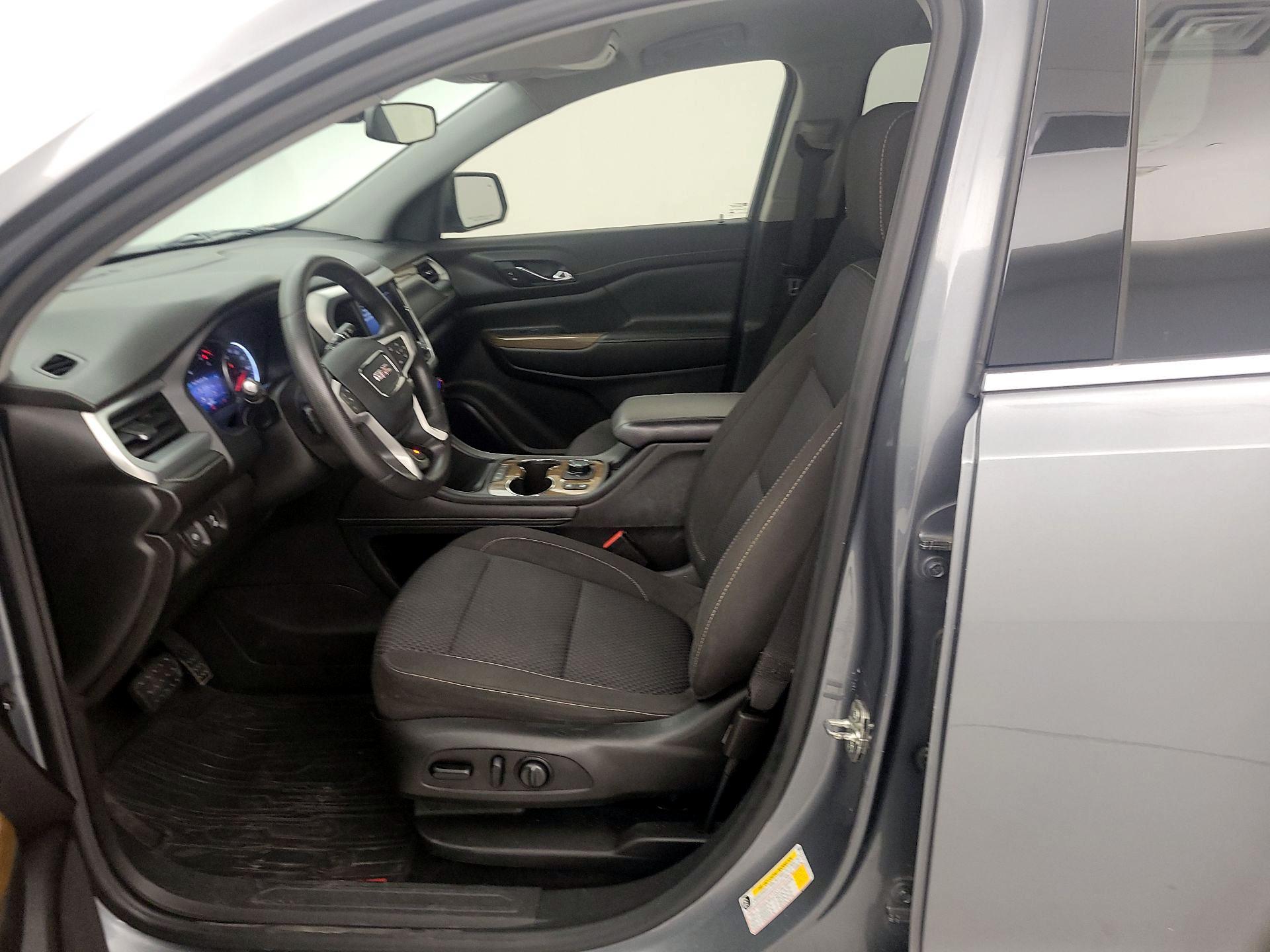 Thumbnail: 2021 GMC Acadia - 11