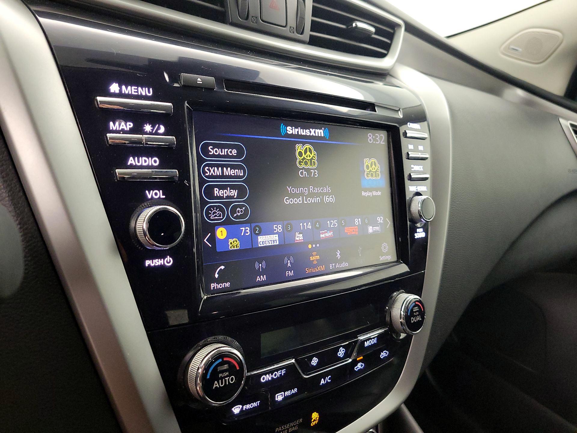 Thumbnail: 2020 Nissan Murano - 16