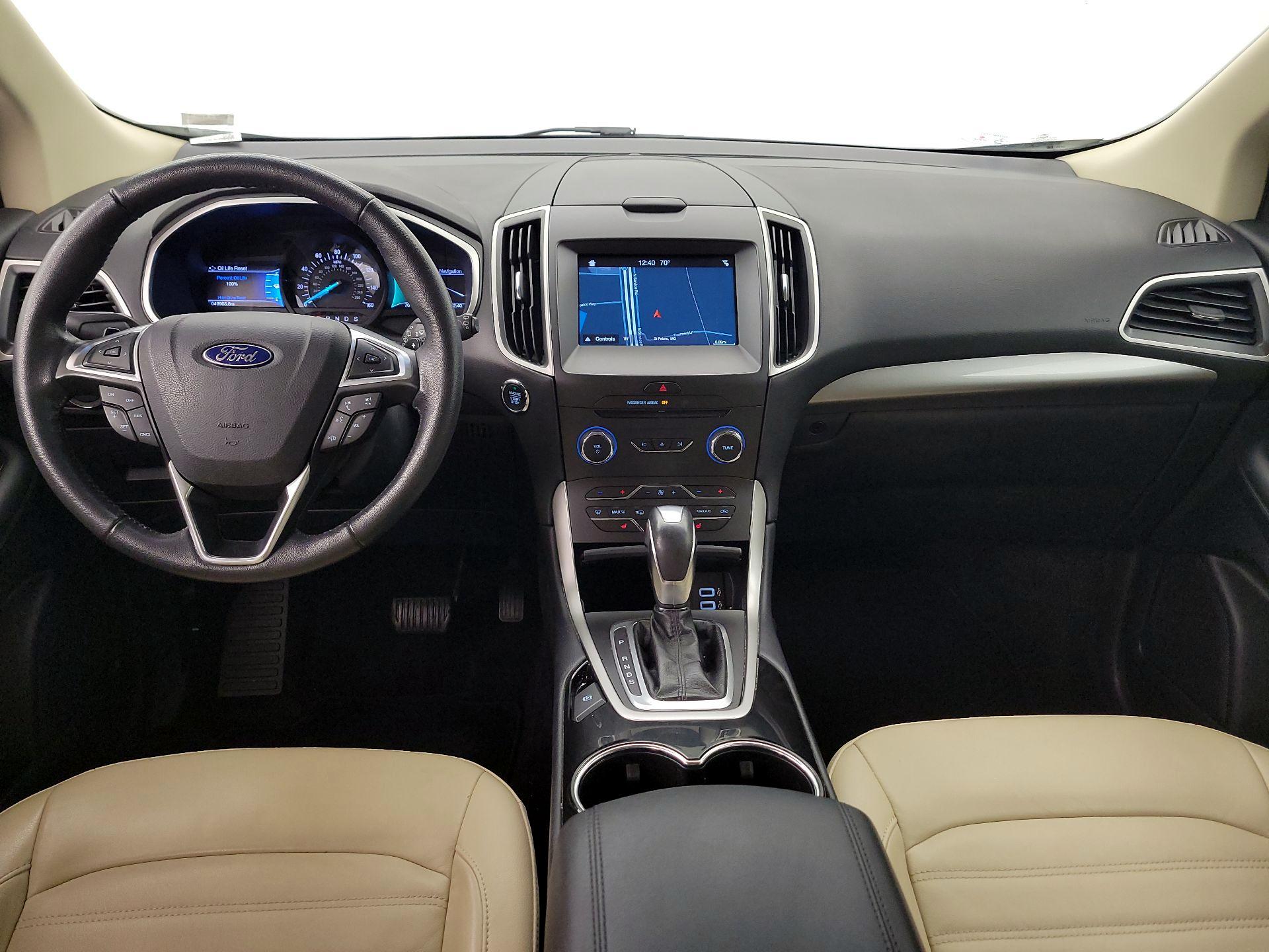 Thumbnail: 2016 Ford Edge - 9