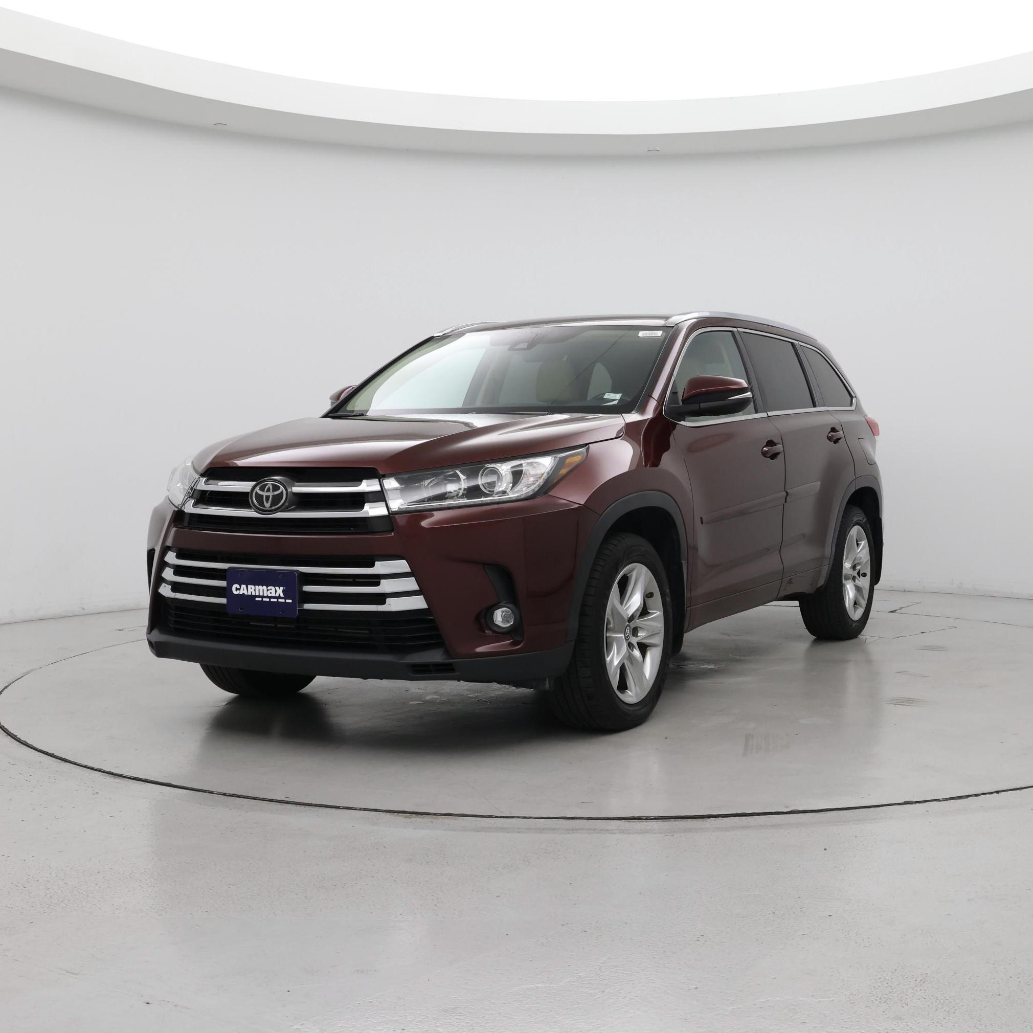 Thumbnail: 2019 Toyota Highlander - 4