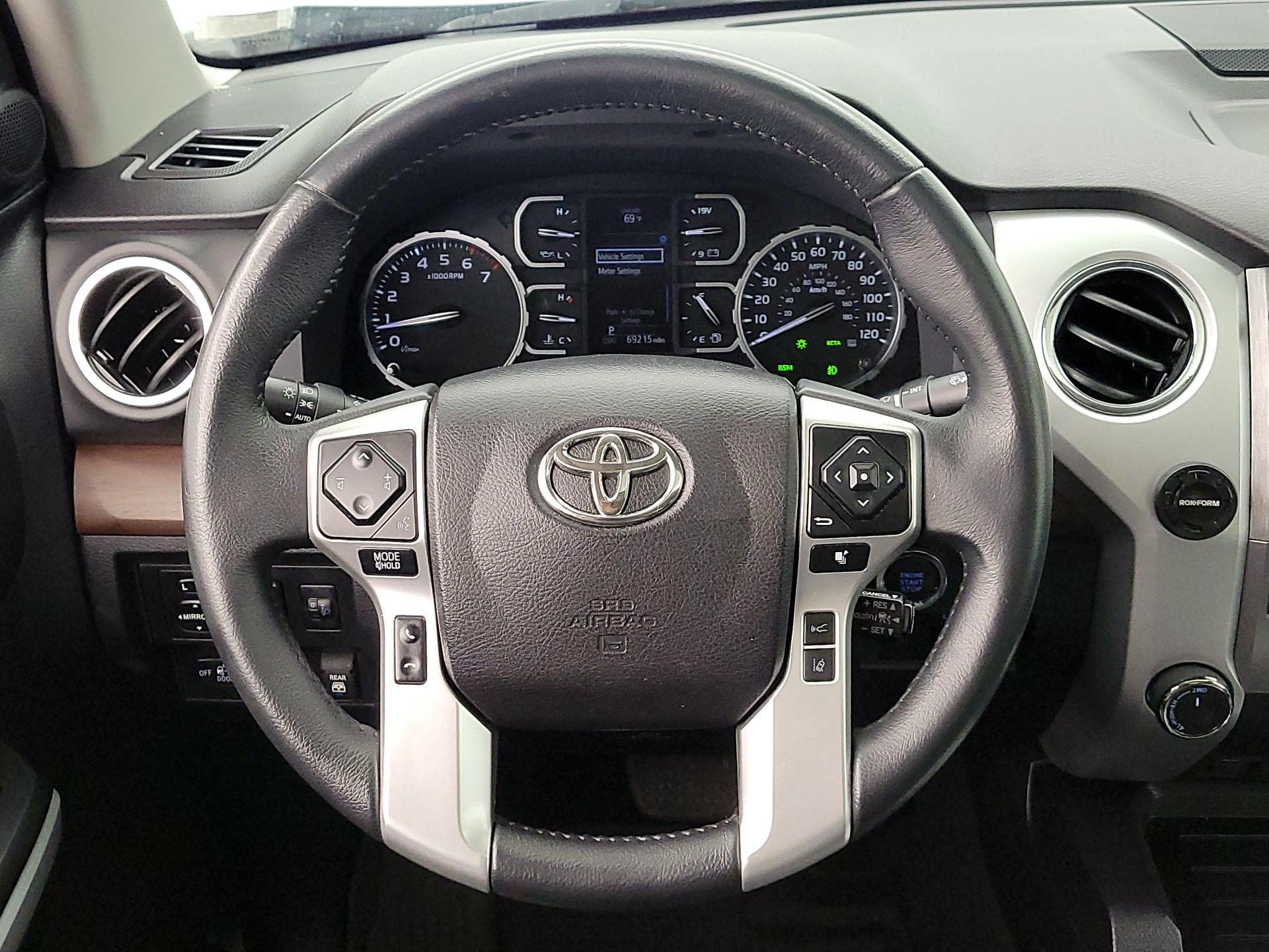 Thumbnail: 2021 Toyota Tundra - 10