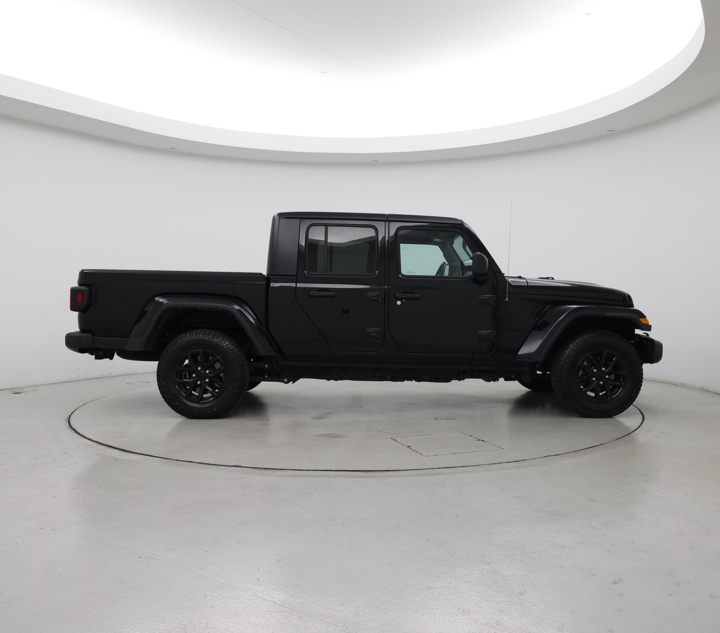 Thumbnail: 2023 Jeep Gladiator - 7