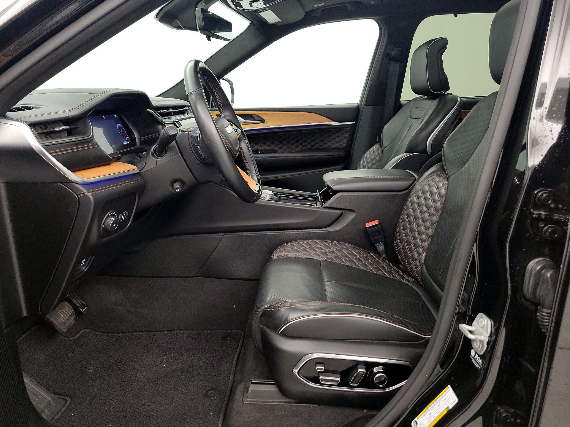 Thumbnail: 2021 Jeep Grand Cherokee L - 11