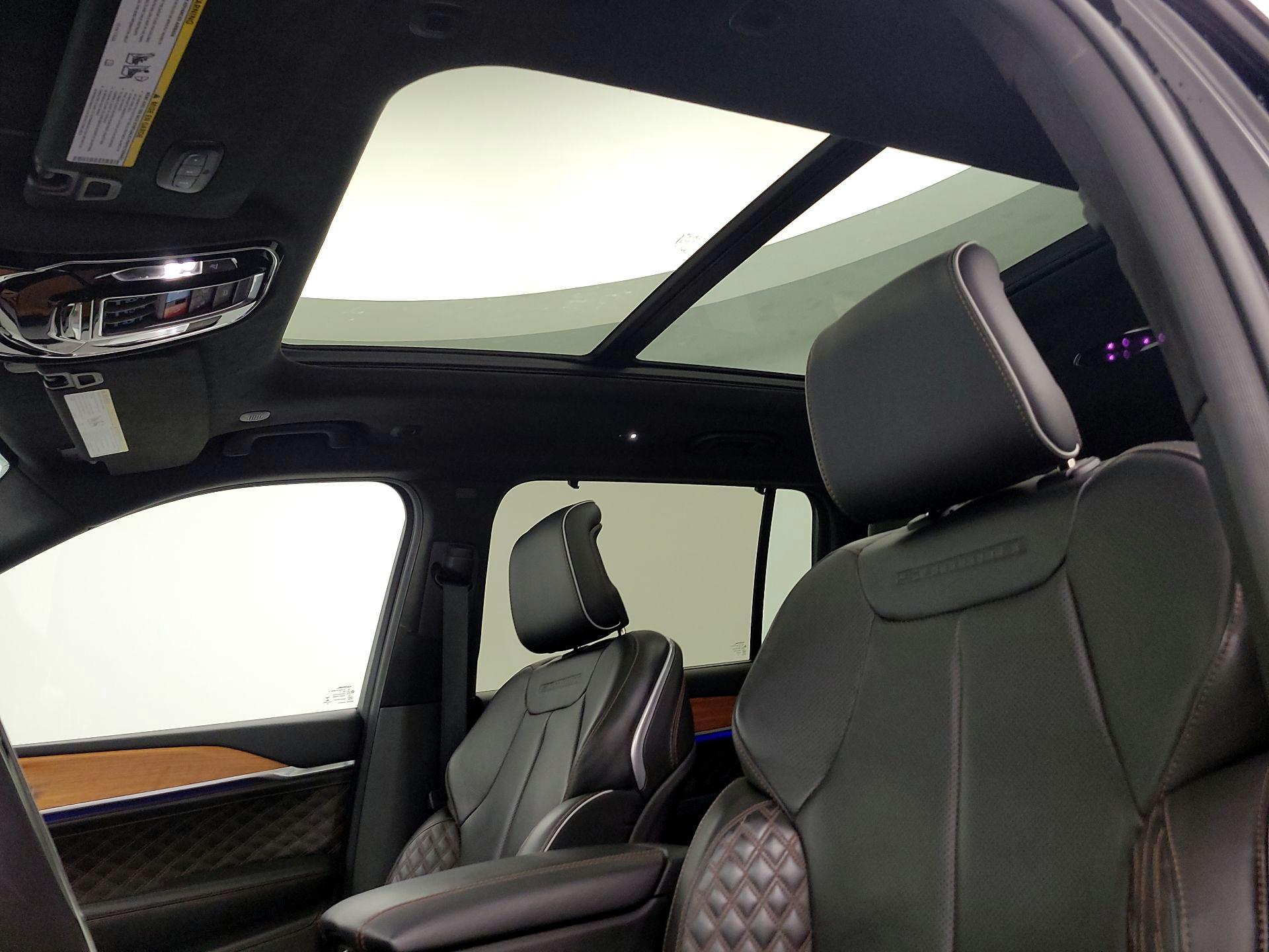 Thumbnail: 2021 Jeep Grand Cherokee L - 20