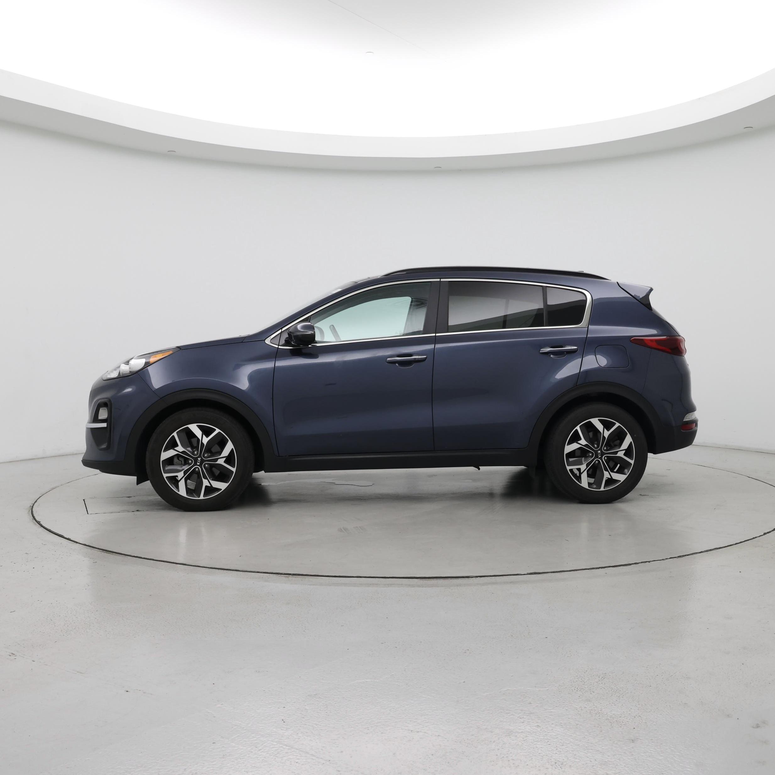 Thumbnail: 2022 Kia Sportage - 3