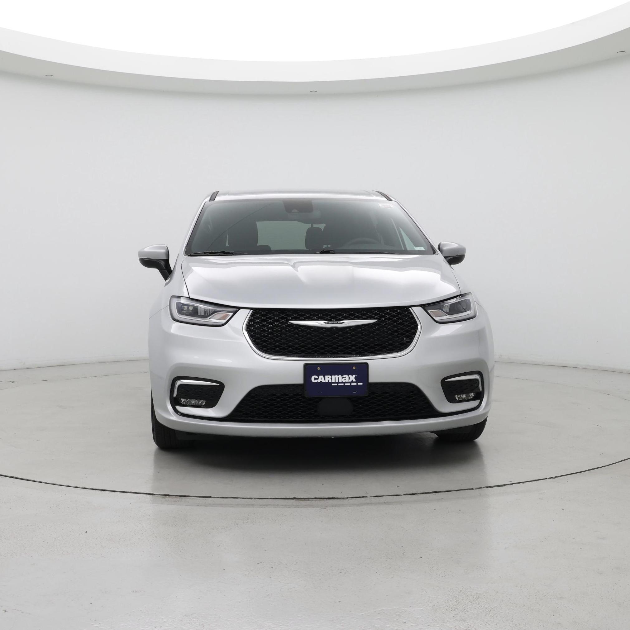 Thumbnail: 2023 Chrysler Pacifica - 5