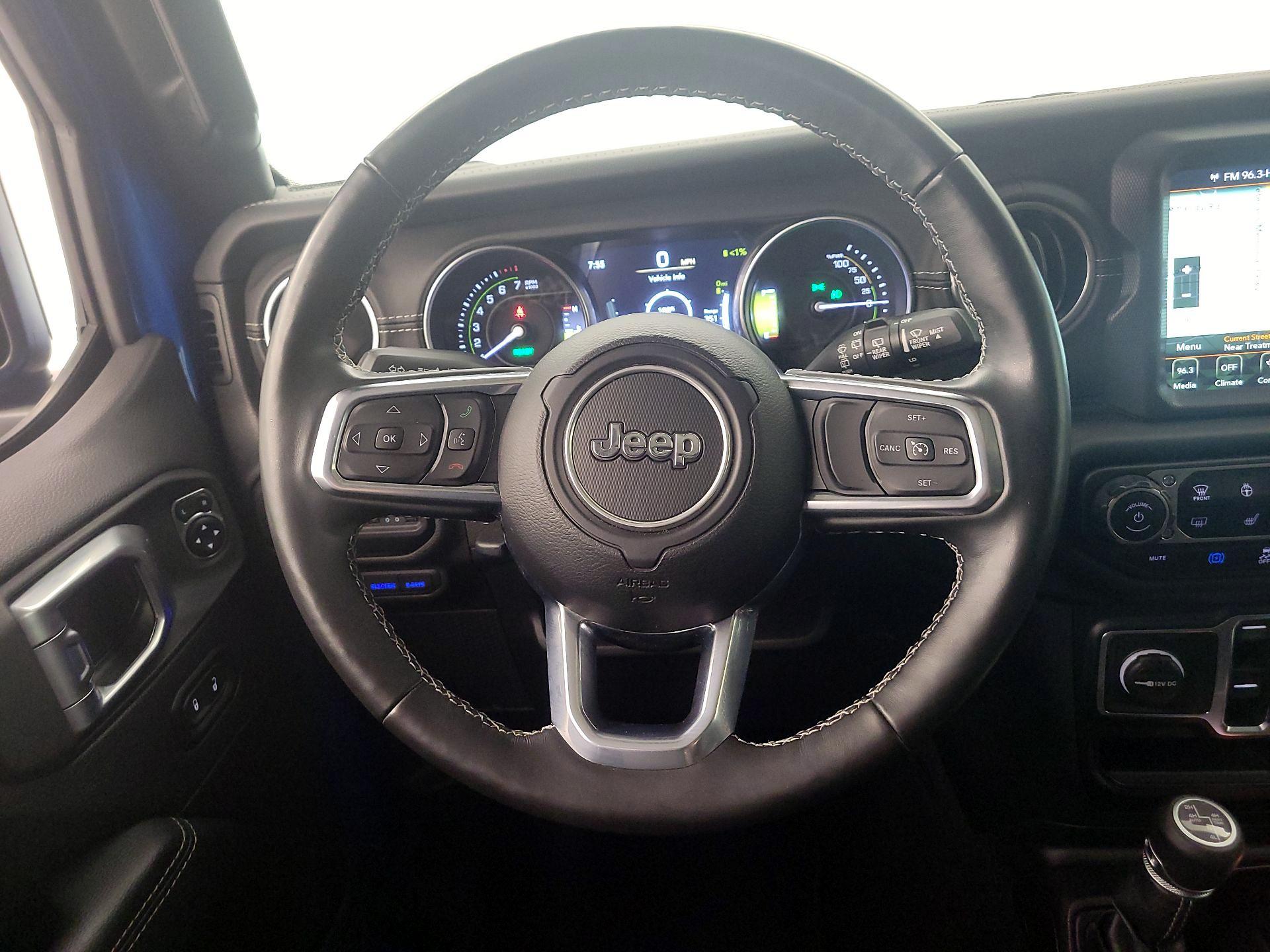 Thumbnail: 2022 Jeep Wrangler - 10