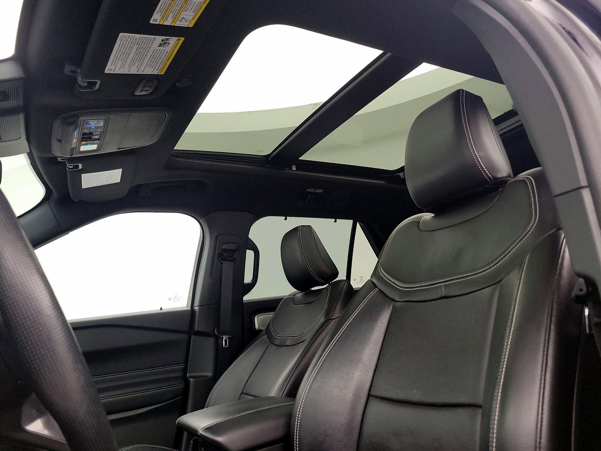 Thumbnail: 2021 Ford Explorer - 20