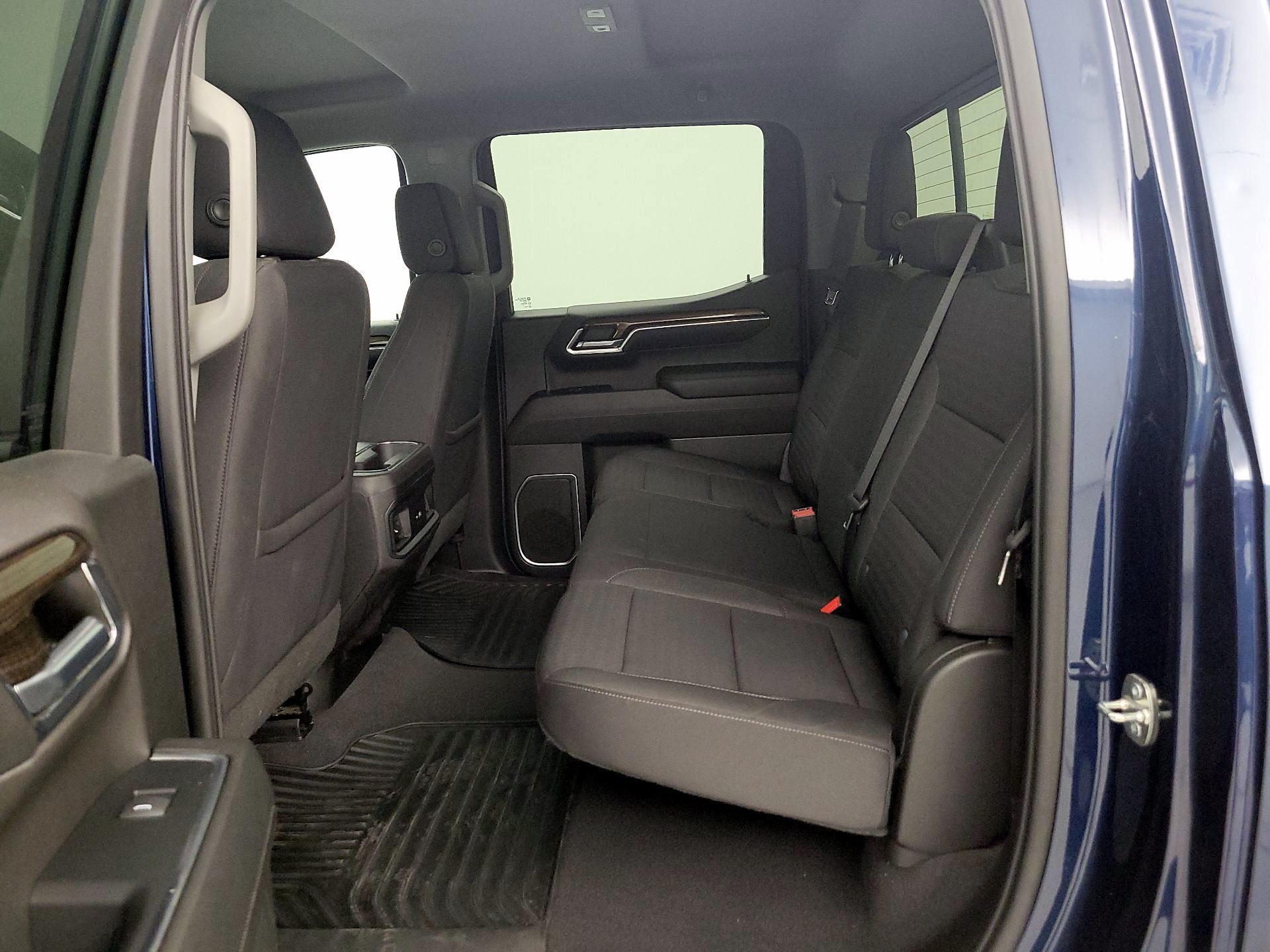 Thumbnail: 2023 Chevrolet Silverado 1500 - 19