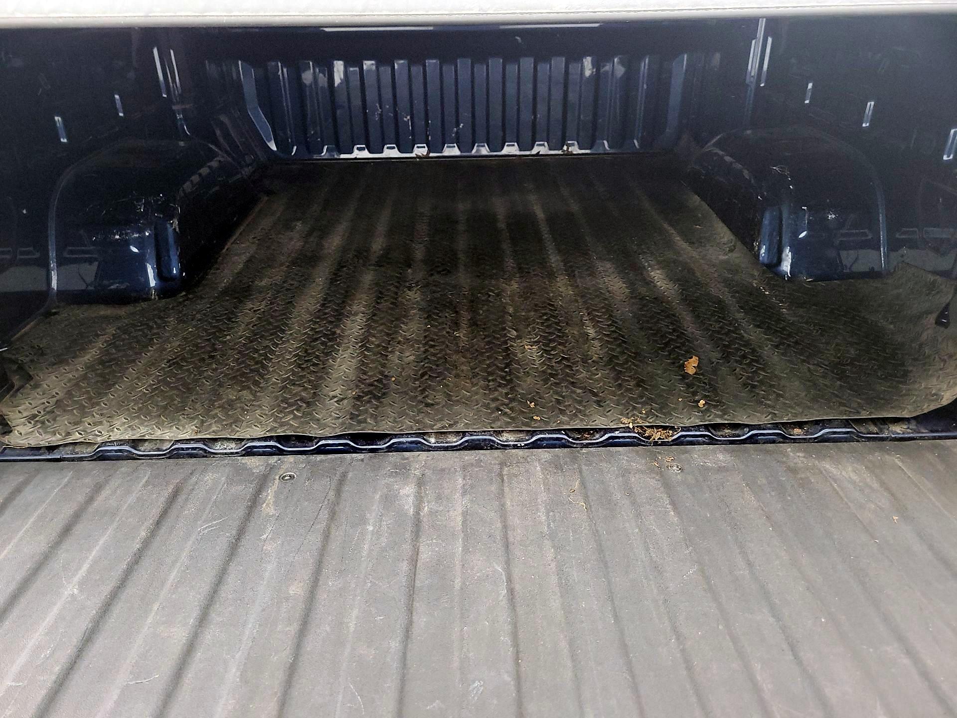 Thumbnail: 2023 Chevrolet Silverado 1500 - 20