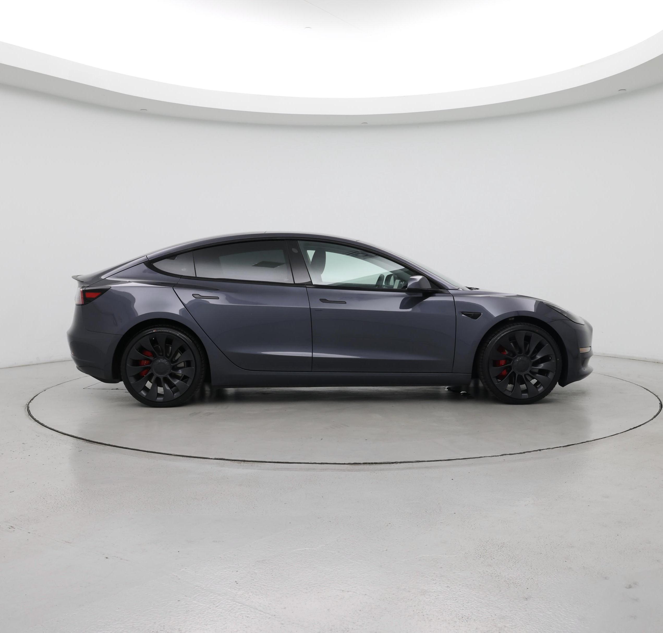 Thumbnail: 2023 Tesla Model 3 - 7