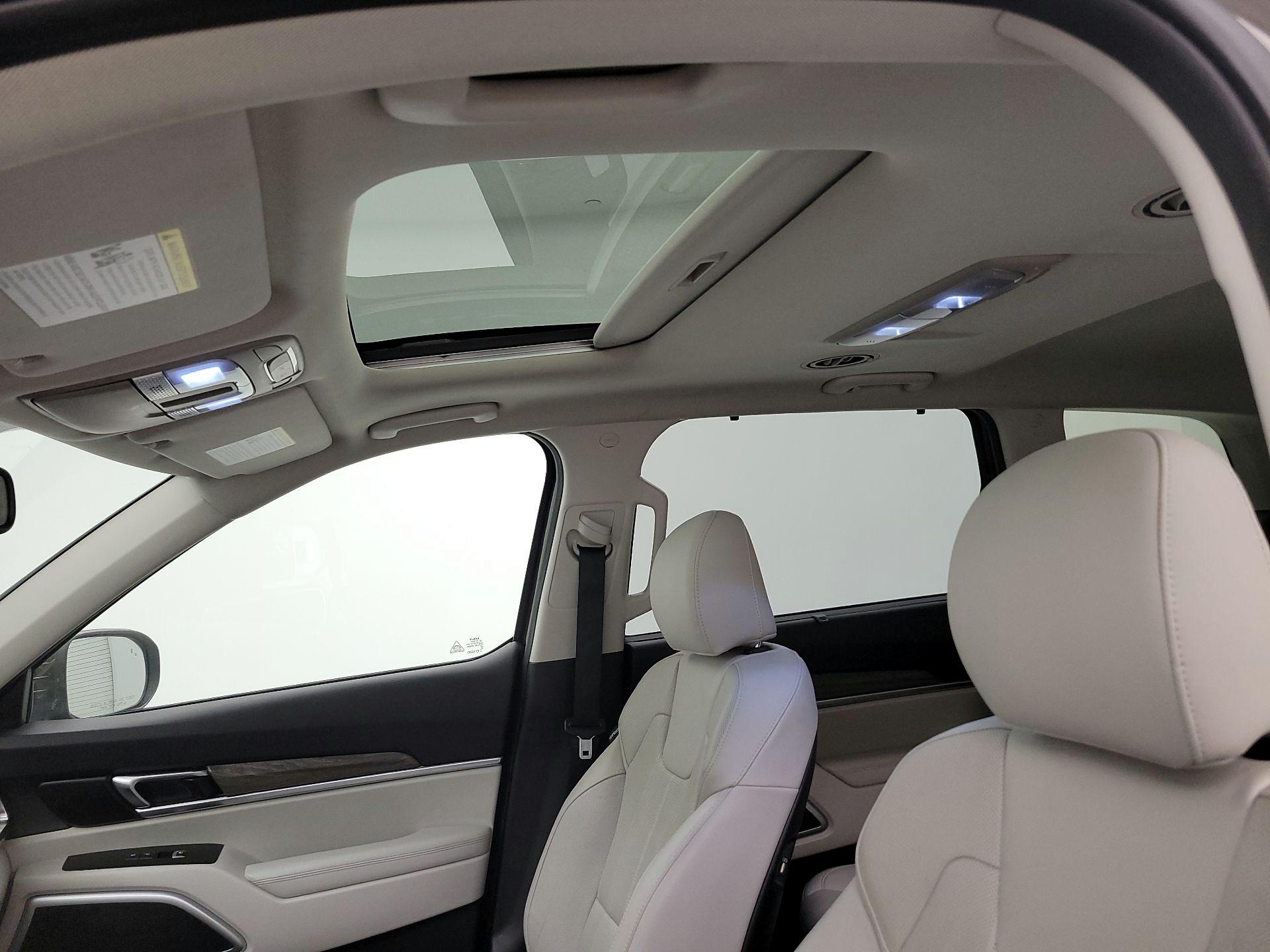 Thumbnail: 2021 Kia Telluride - 20