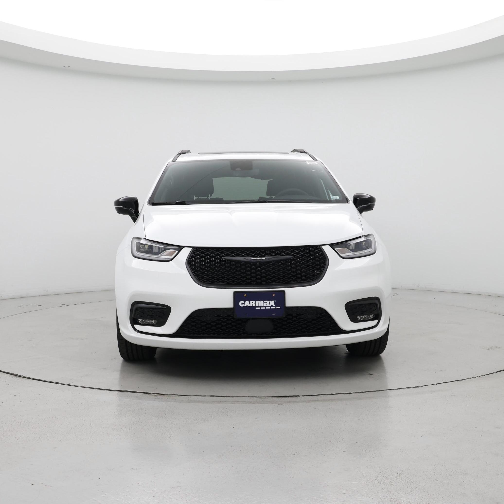 Thumbnail: 2023 Chrysler Pacifica - 5