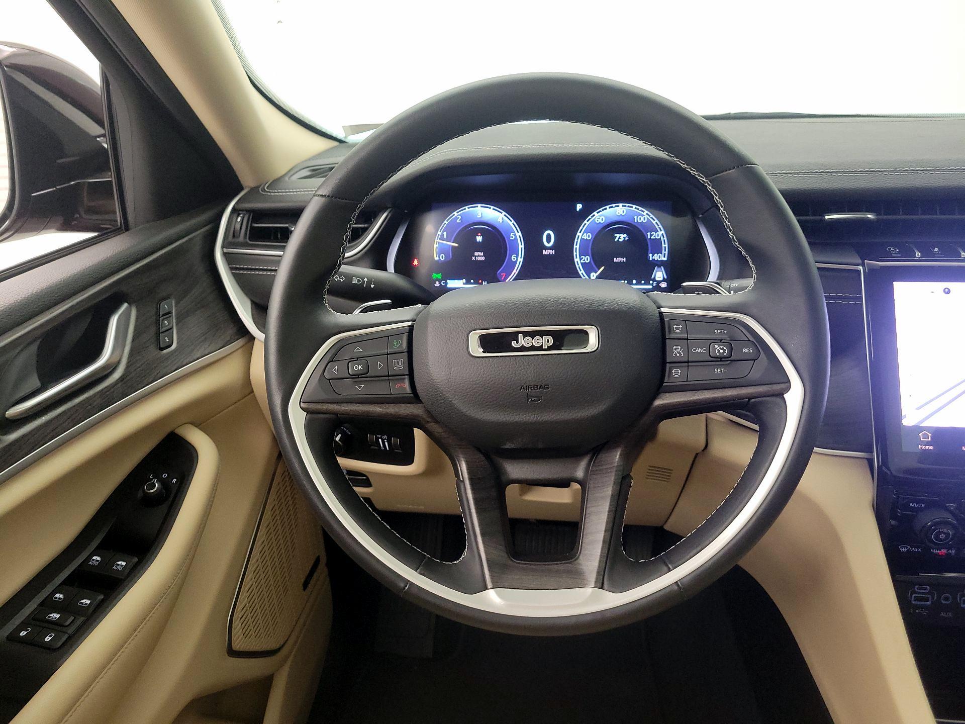 Thumbnail: 2022 Jeep Grand Cherokee L - 10
